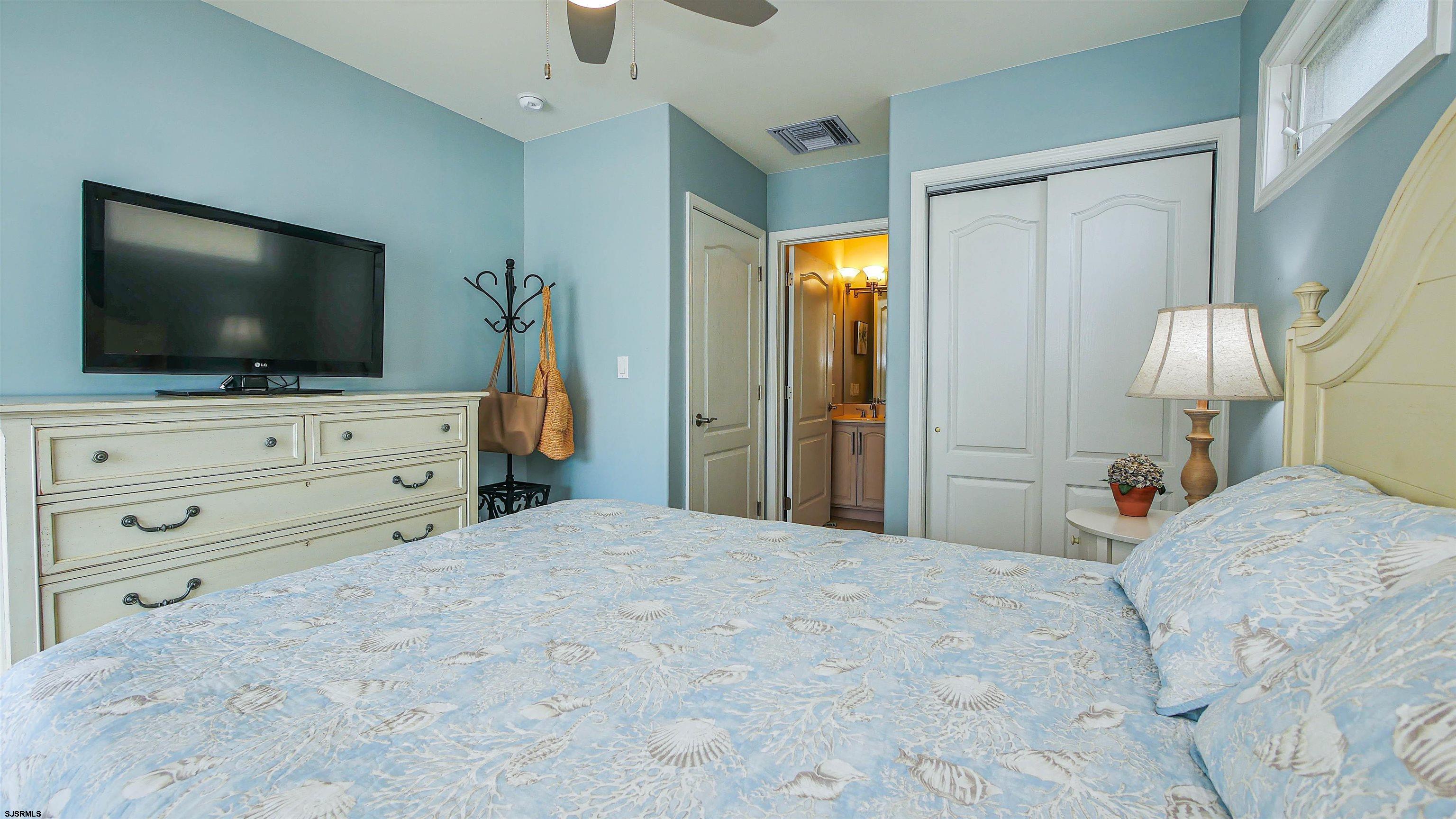 235 N 14th Street Unit: B