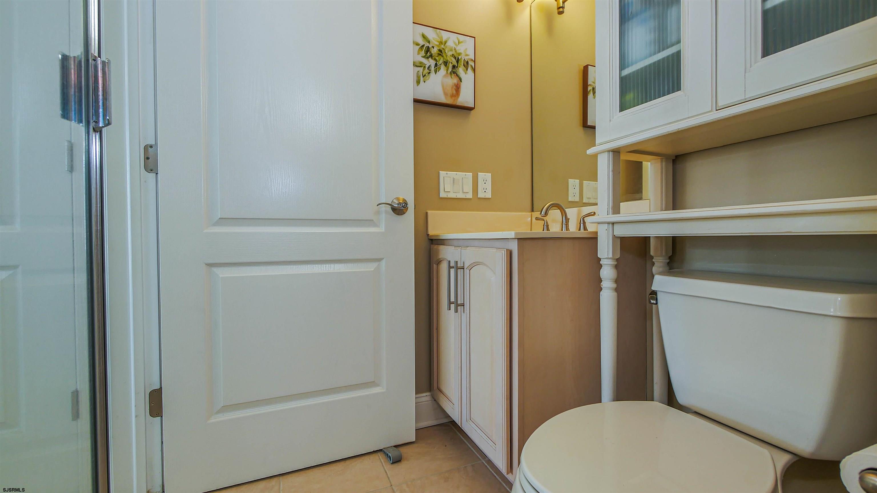 235 N 14th Street Unit: B
