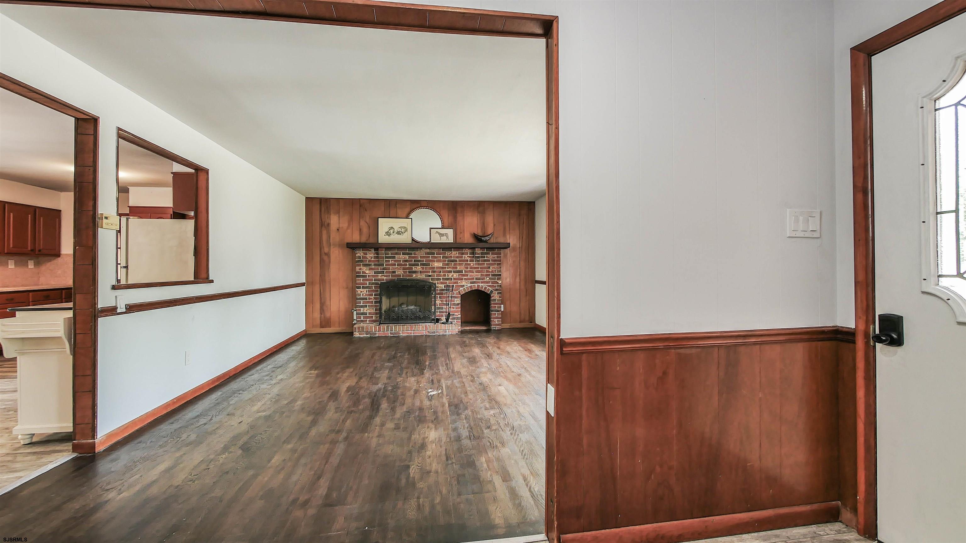 609 Bainbridge Ave