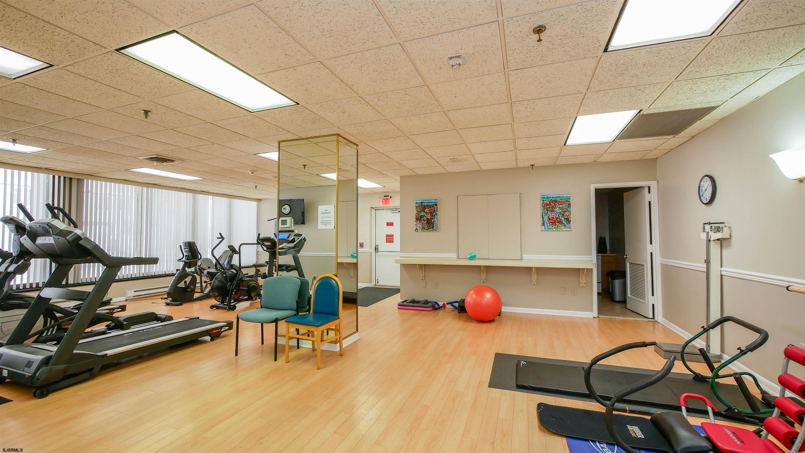 5200 Boardwalk Unit: 14A