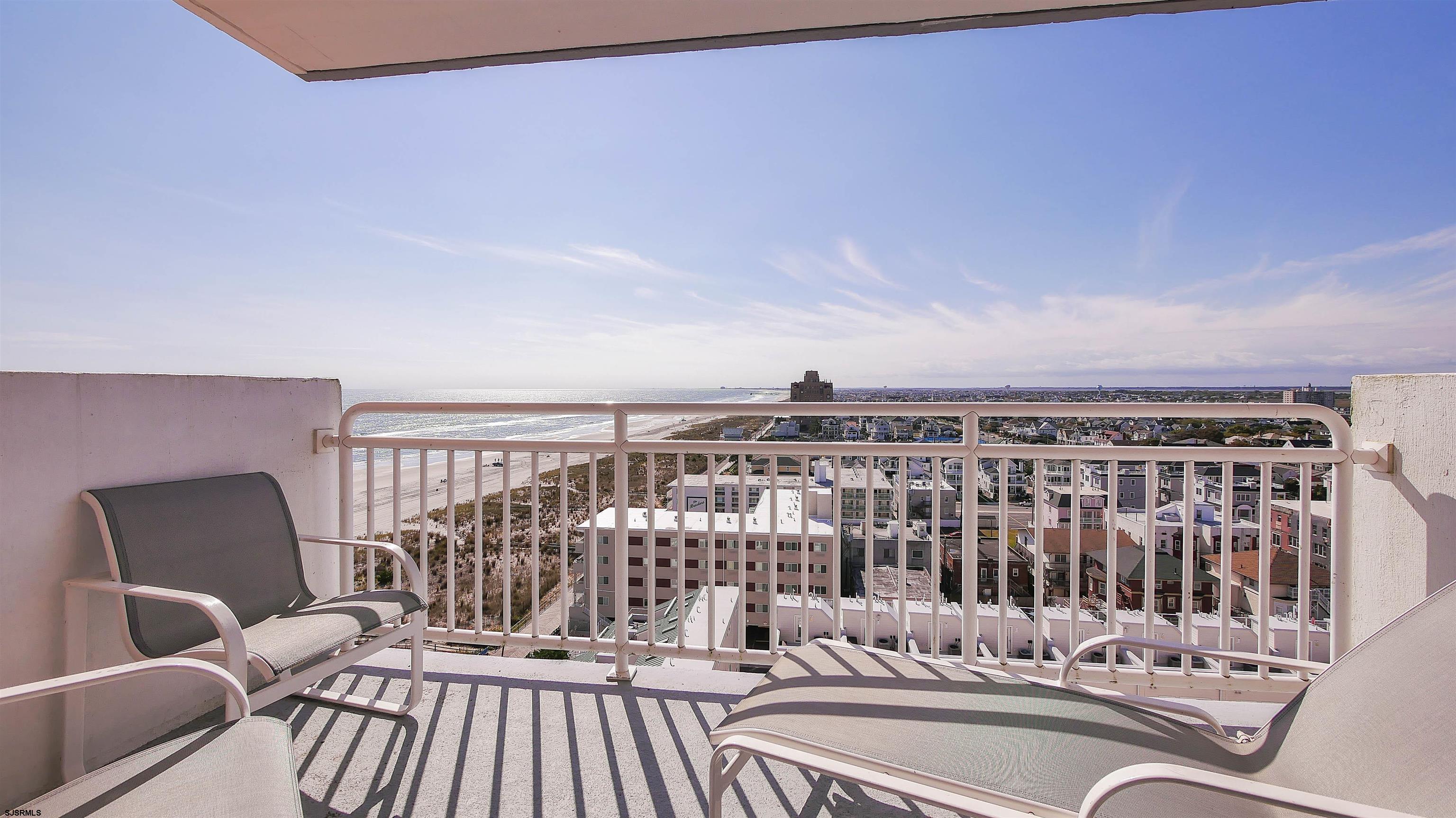 5200 Boardwalk Unit: 14A
