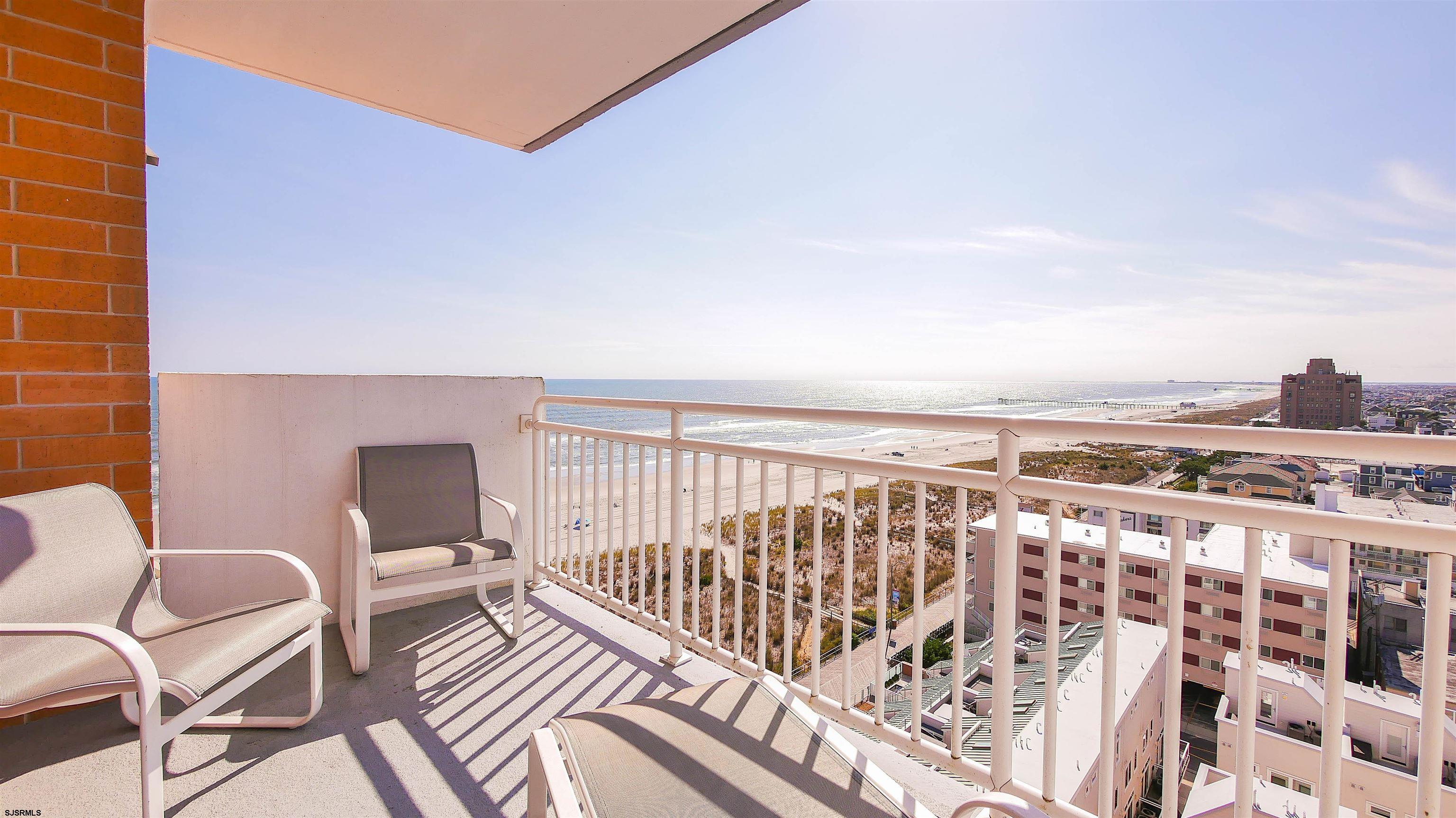 5200 Boardwalk Unit: 14A