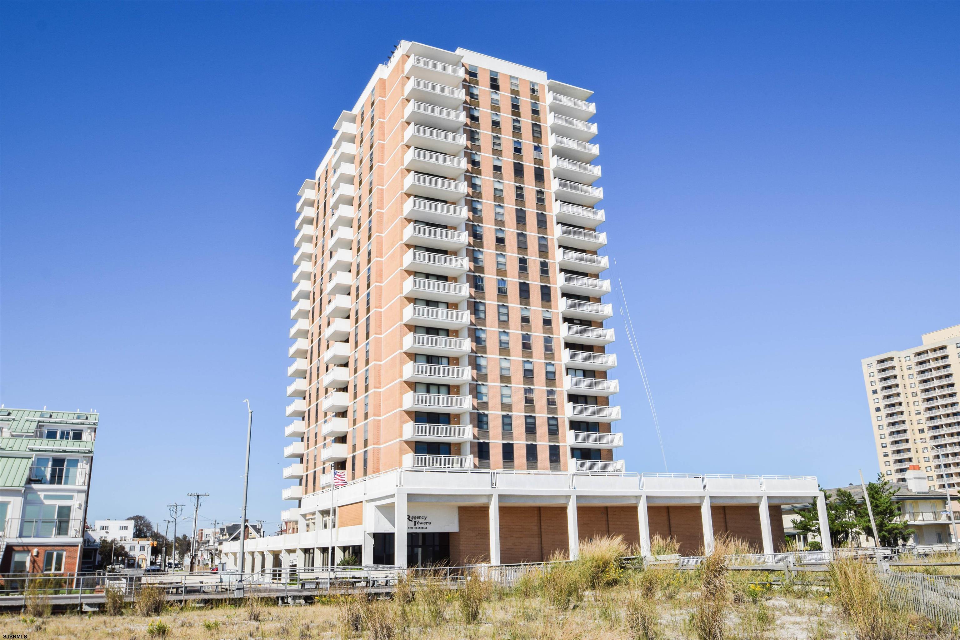 5200 Boardwalk Unit: 14A