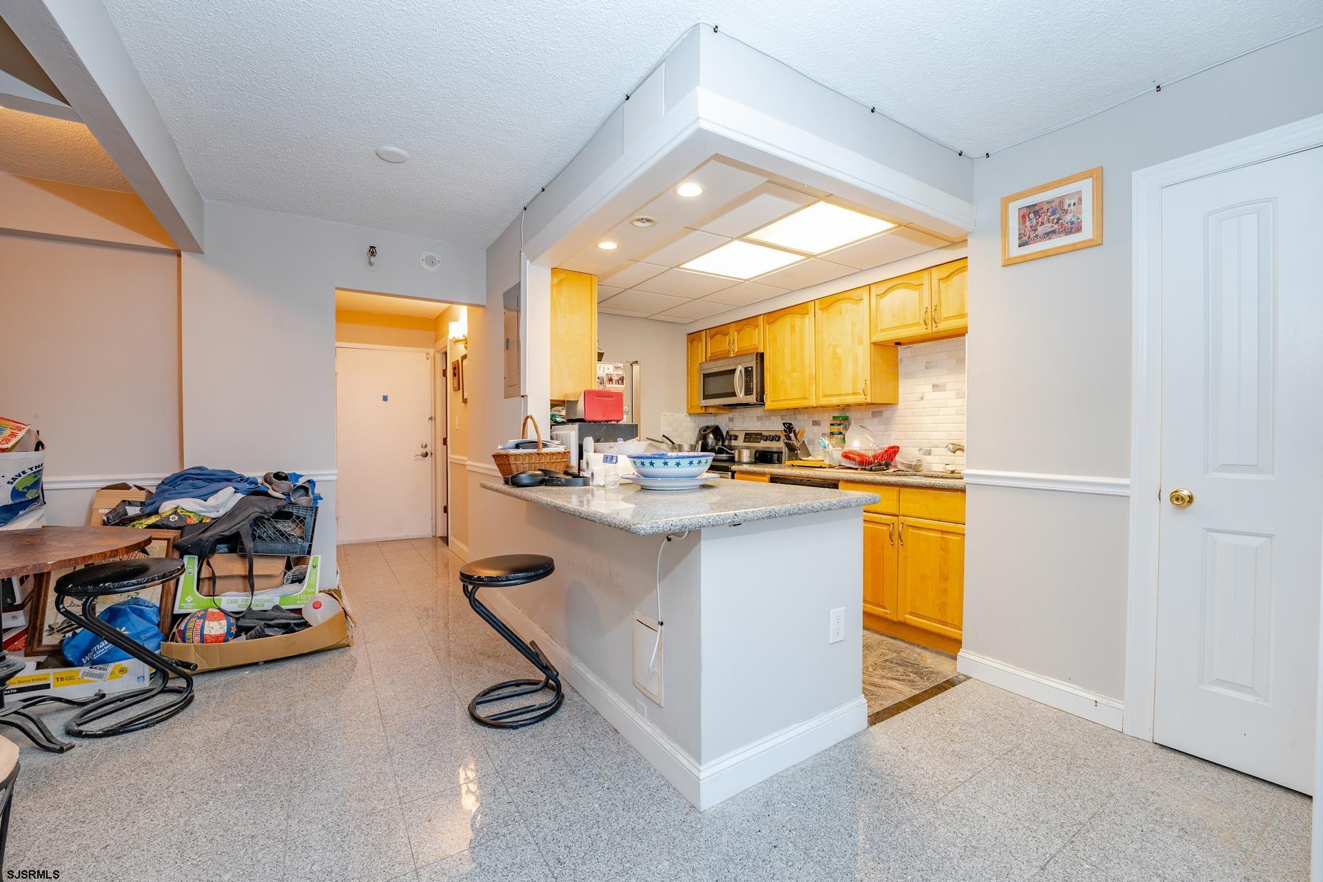 236 N Derby Ave Unit: 1207