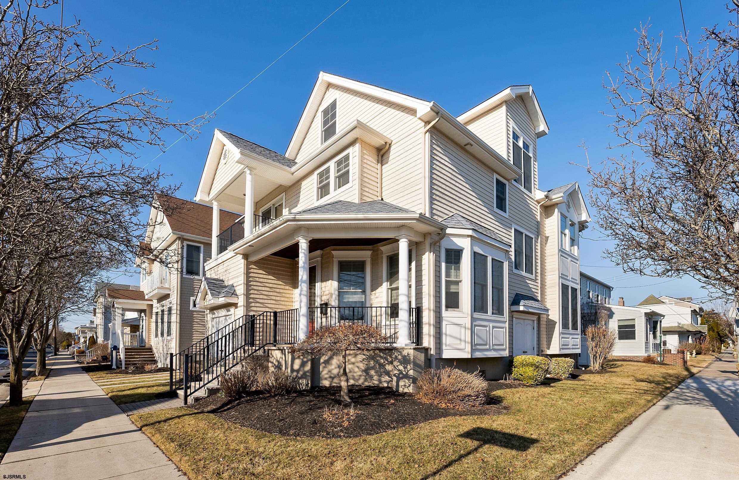 101 N Clarendon Ave