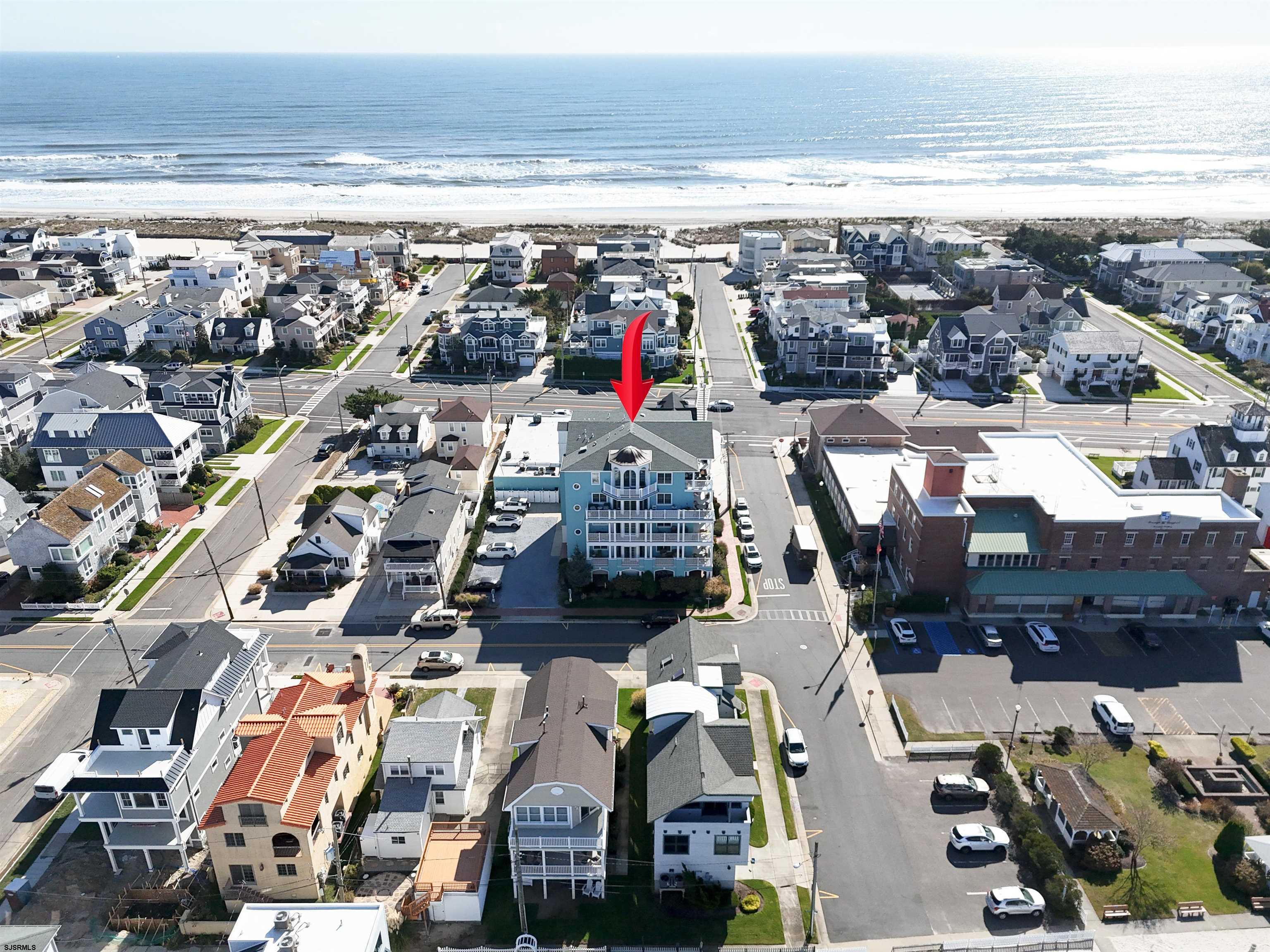 1 S 24th Ave Unit: 4A