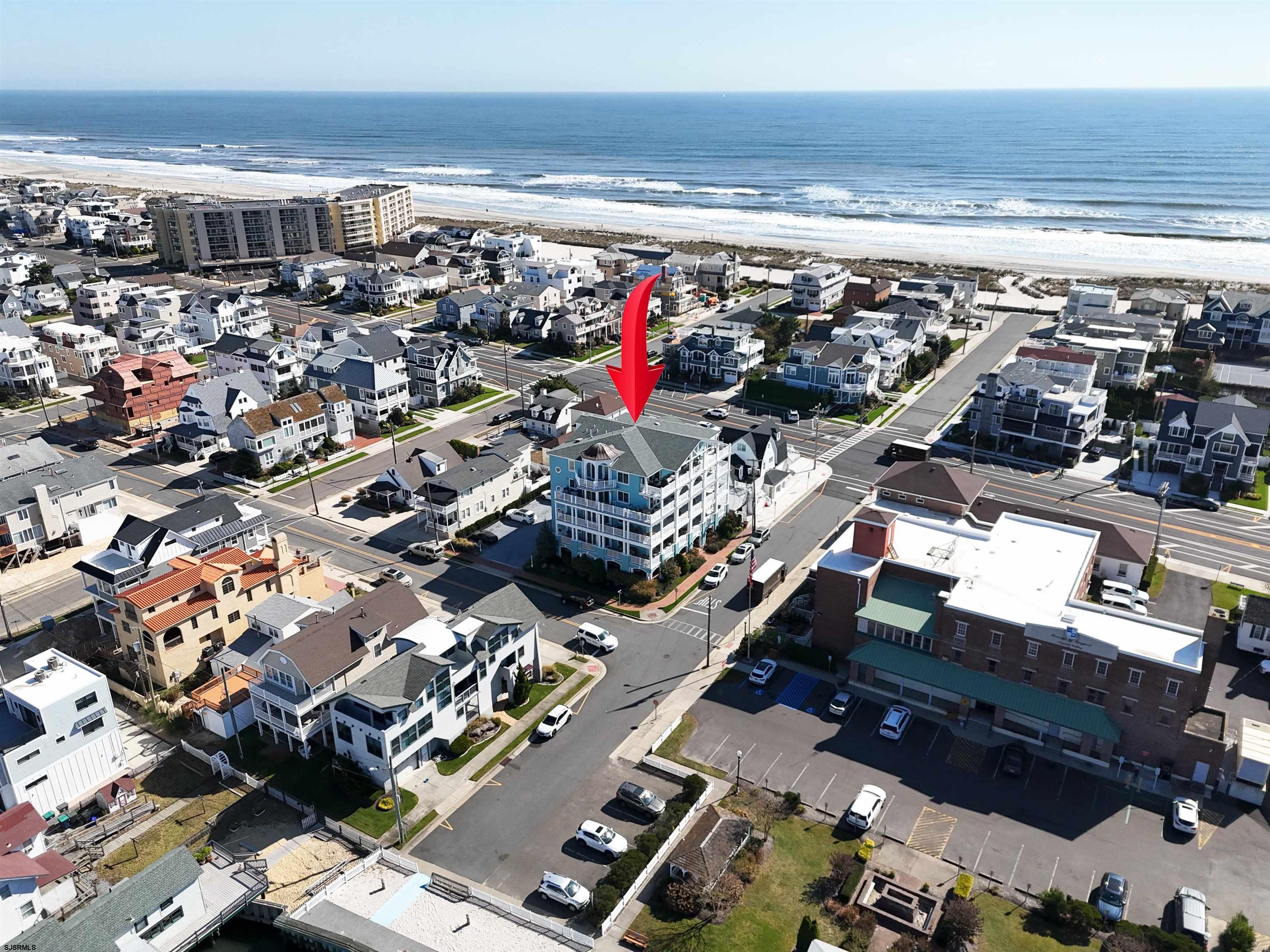 1 S 24th Ave Unit: 4A