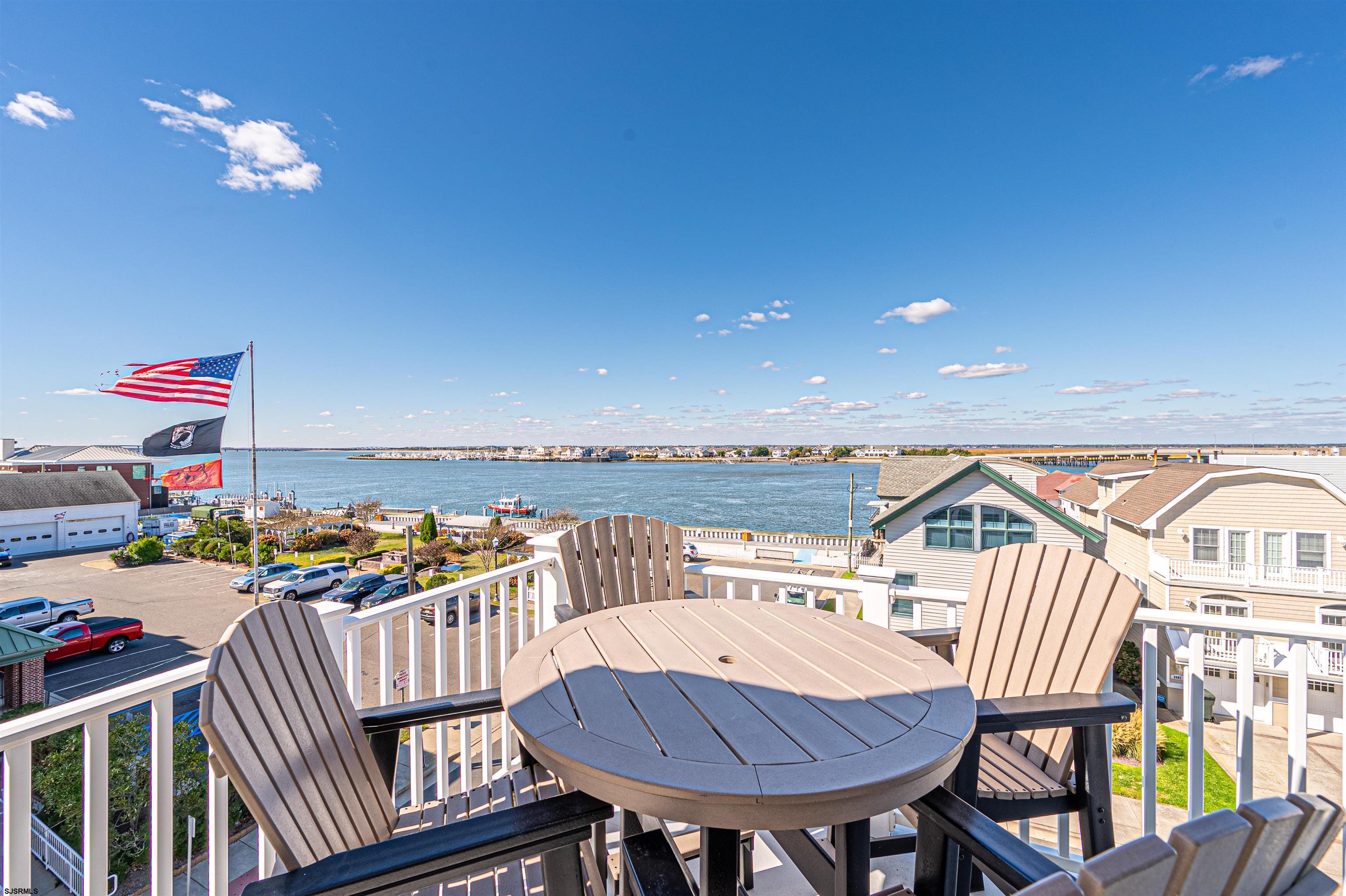 1 S 24th Ave Unit: 4A