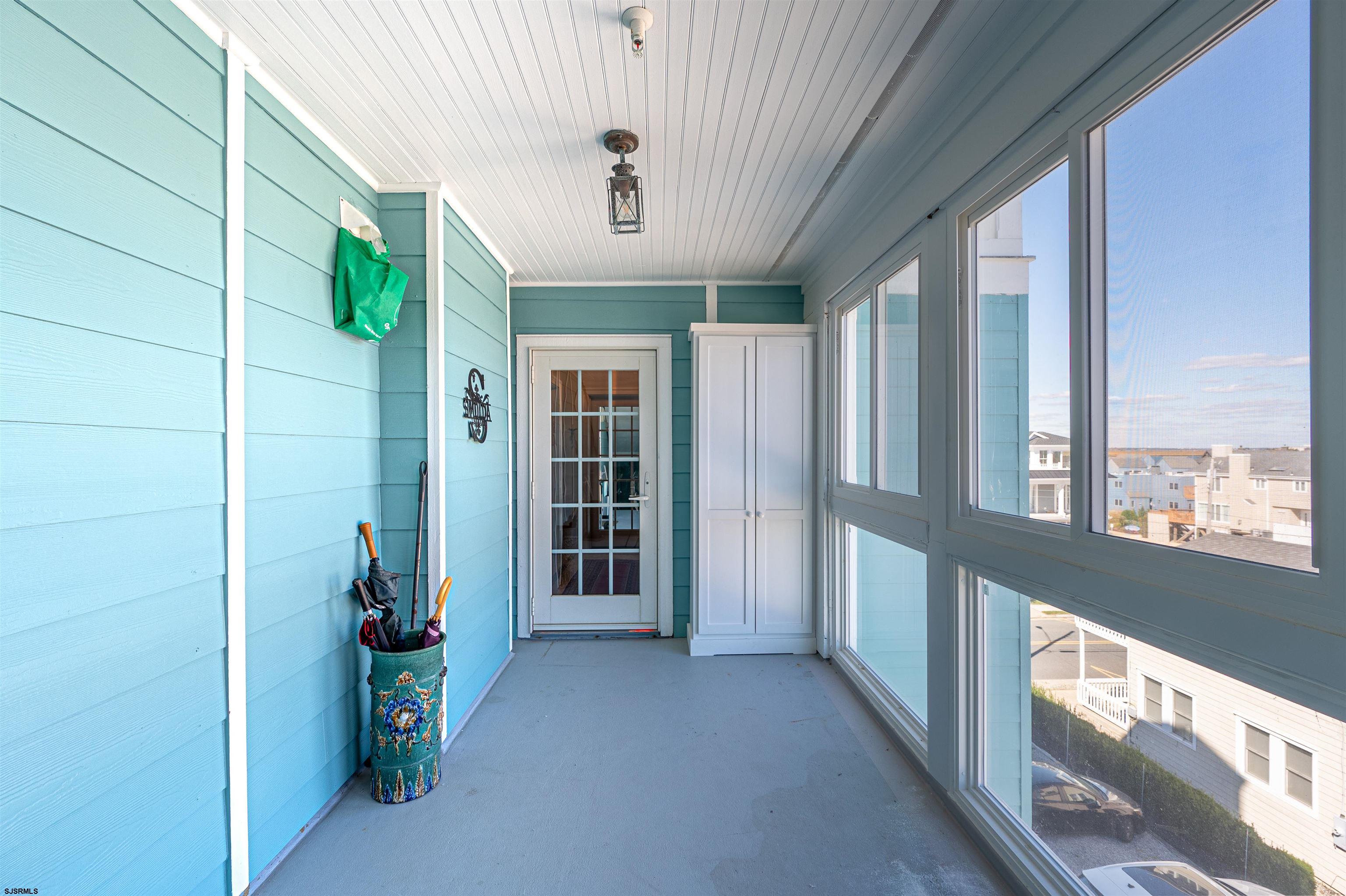 1 S 24th Ave Unit: 4A