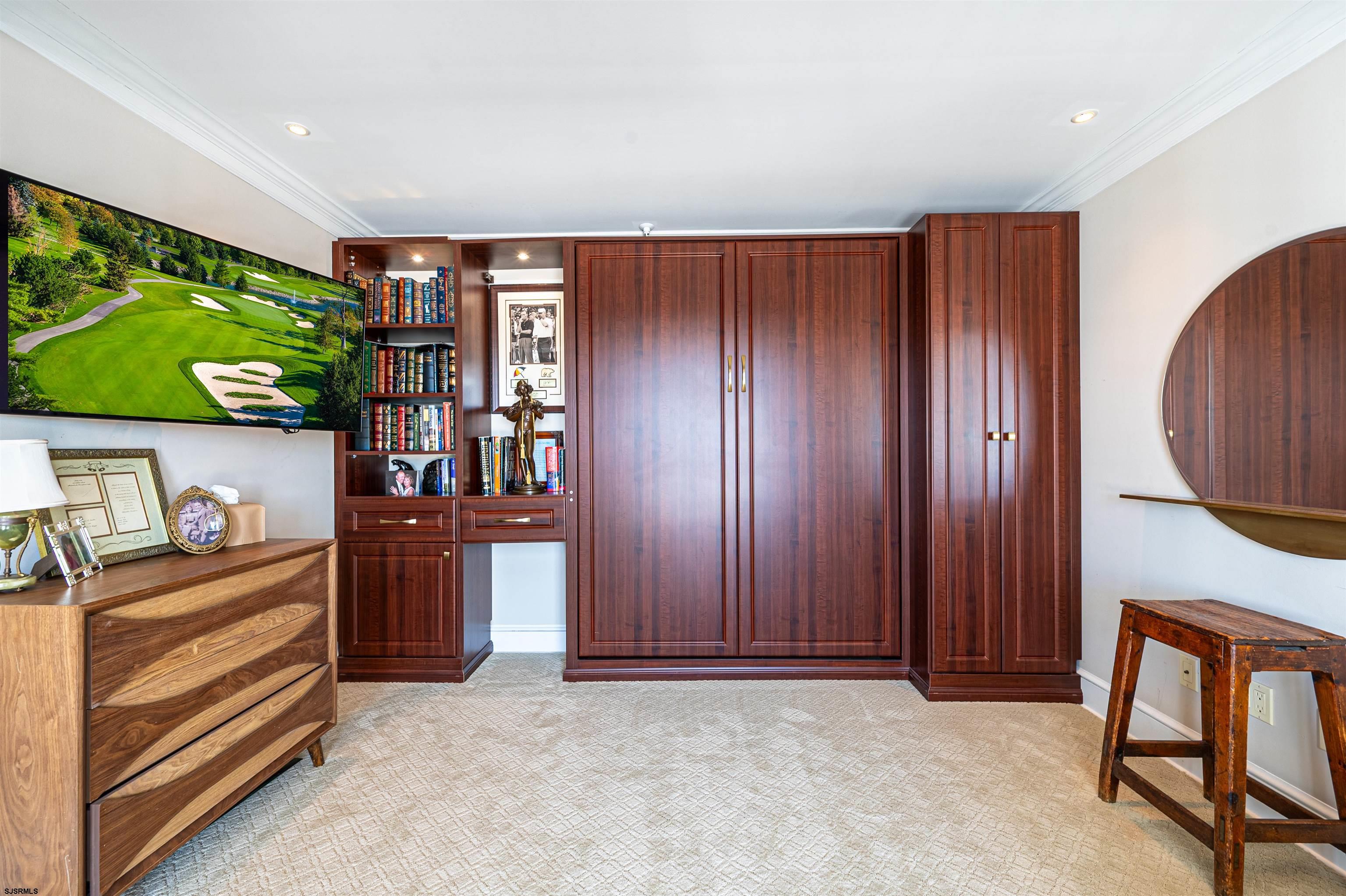 1 S 24th Ave Unit: 4A