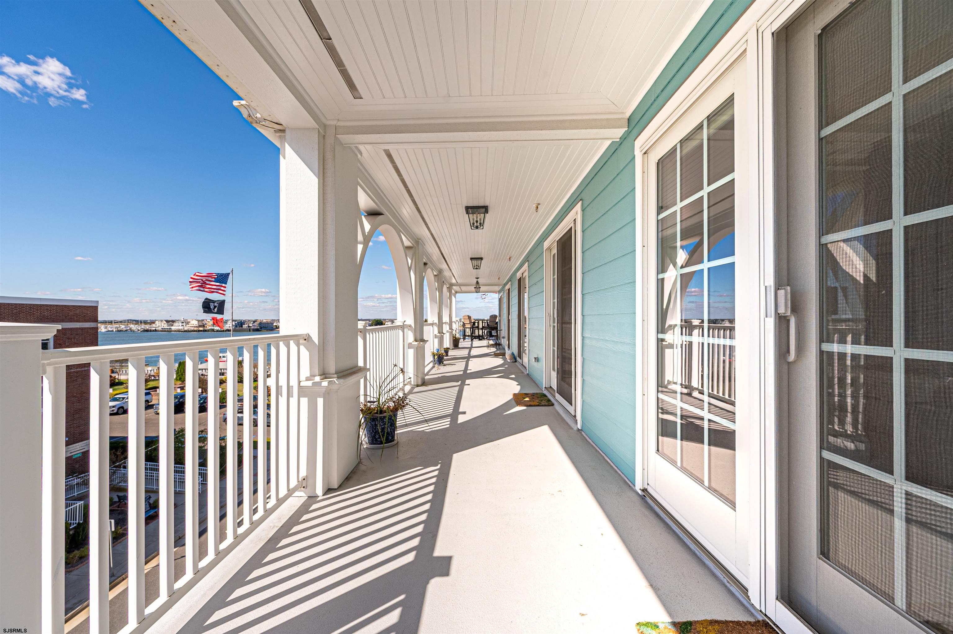 1 S 24th Ave Unit: 4A