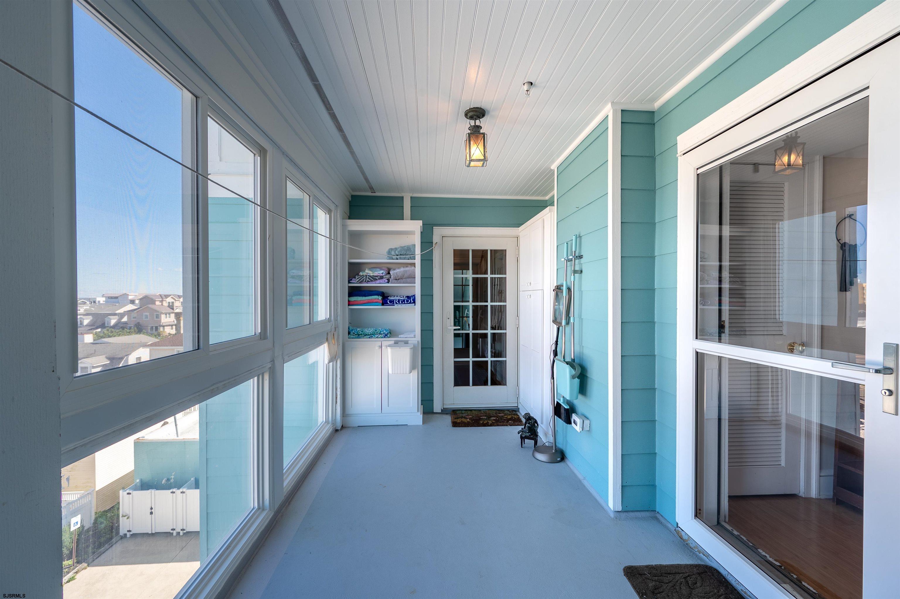 1 S 24th Ave Unit: 4A