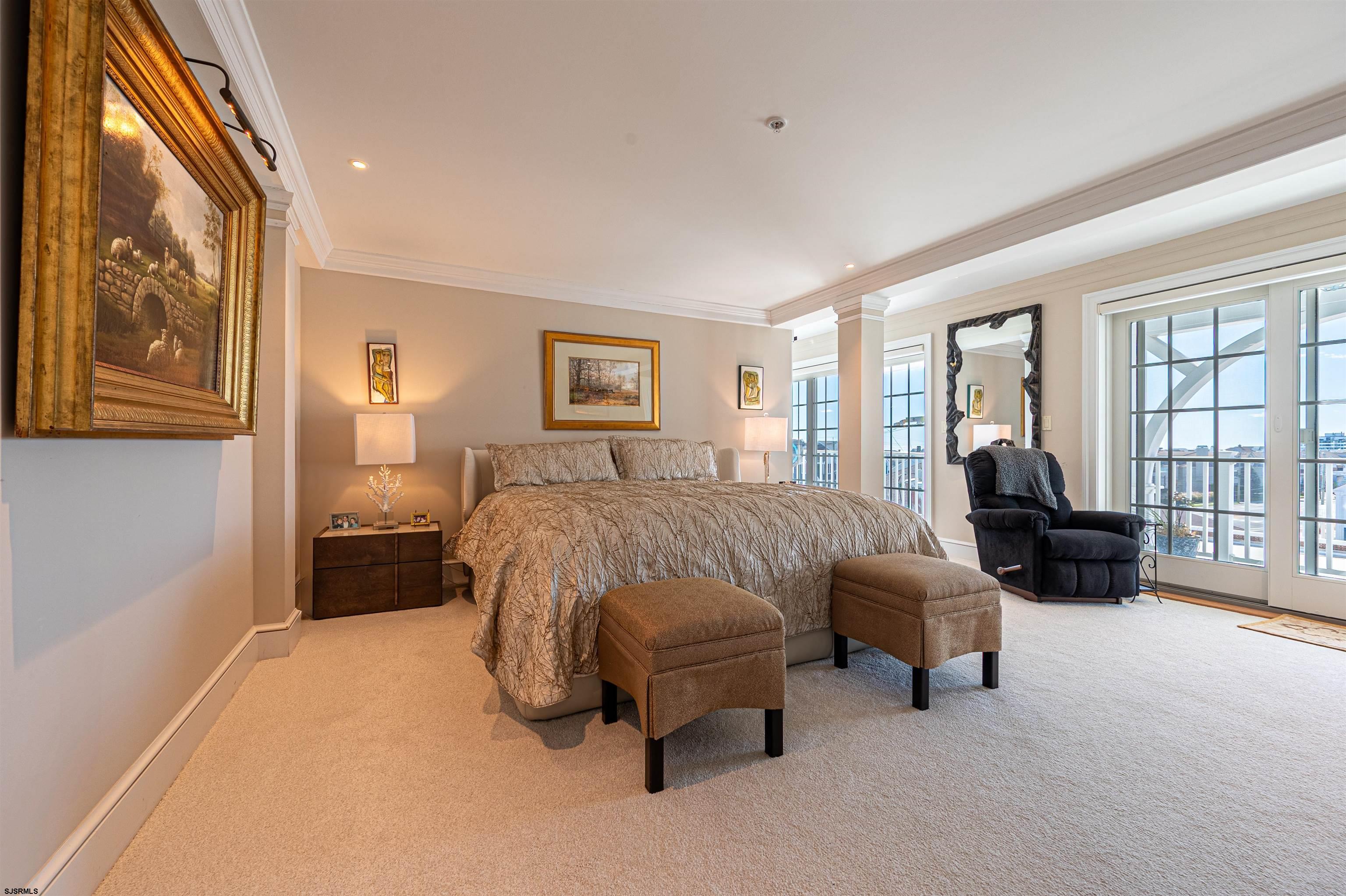 1 S 24th Ave Unit: 4A