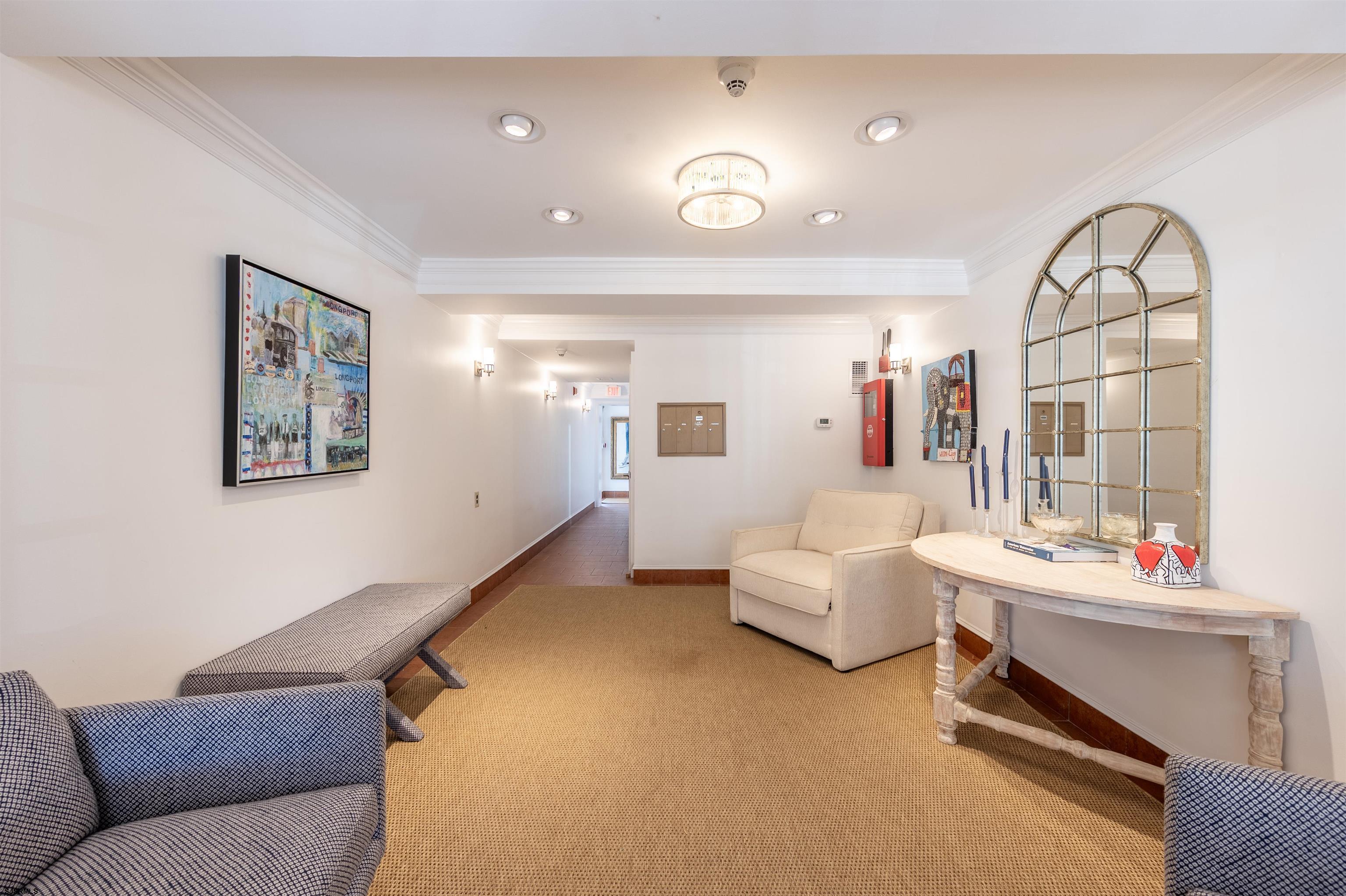 1 S 24th Ave Unit: 4A