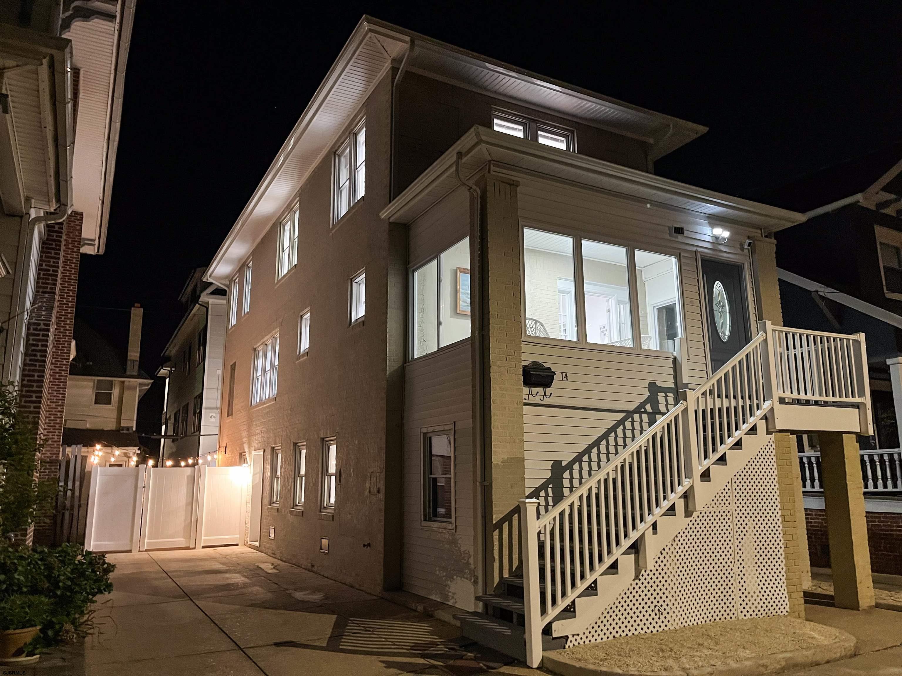 14 N Vassar Square