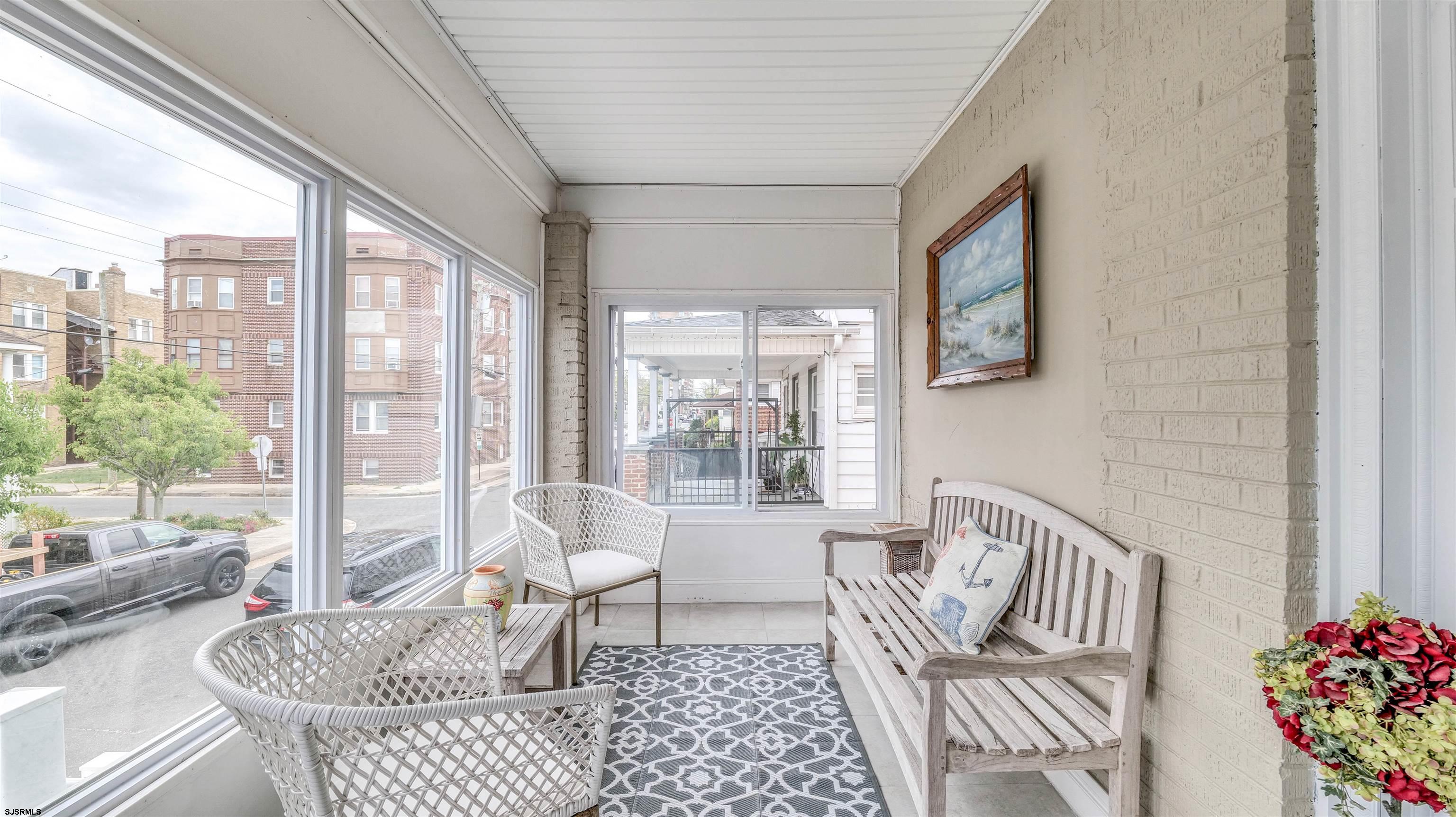 14 N Vassar Square