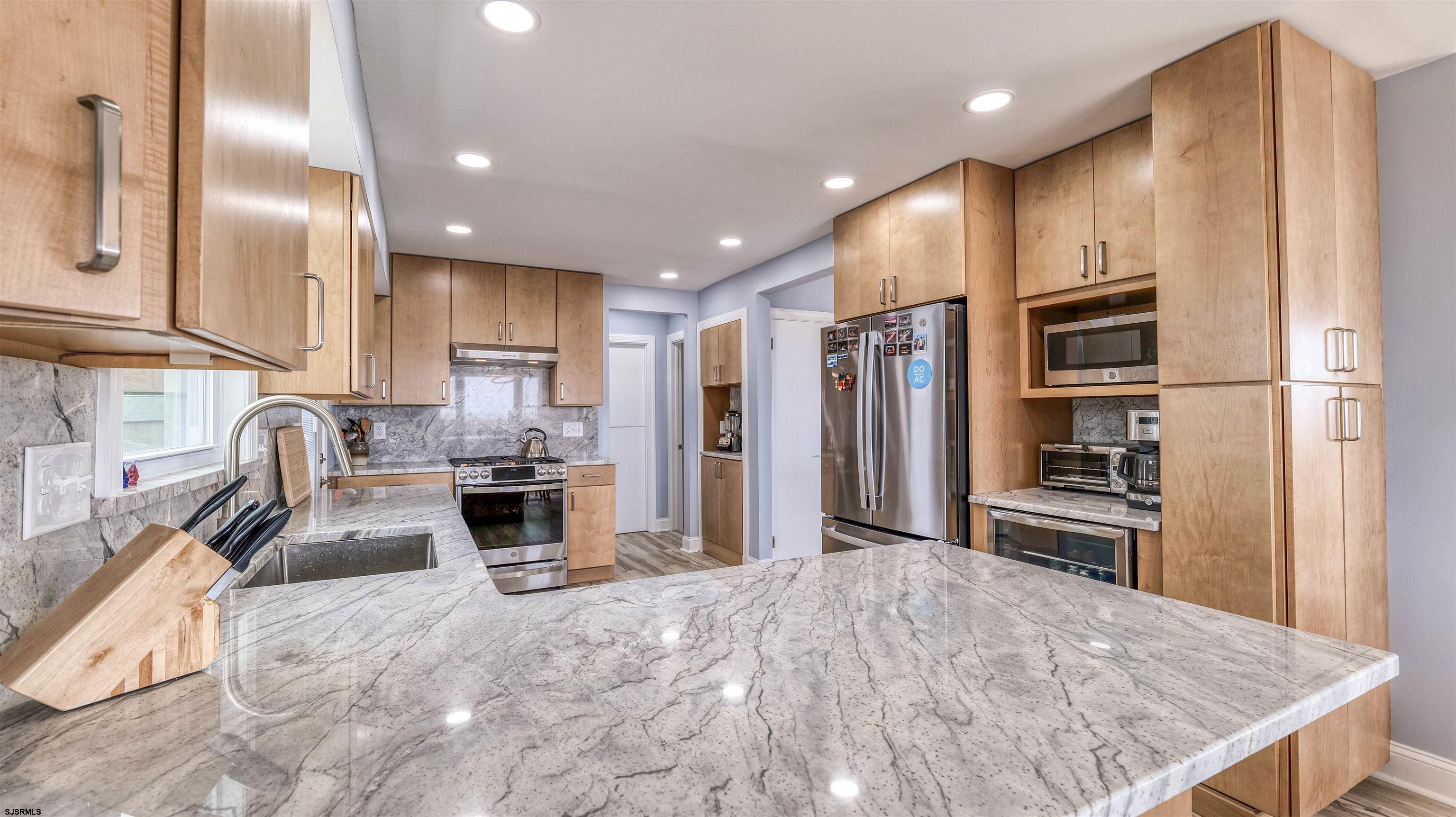 108 S Newark Ave