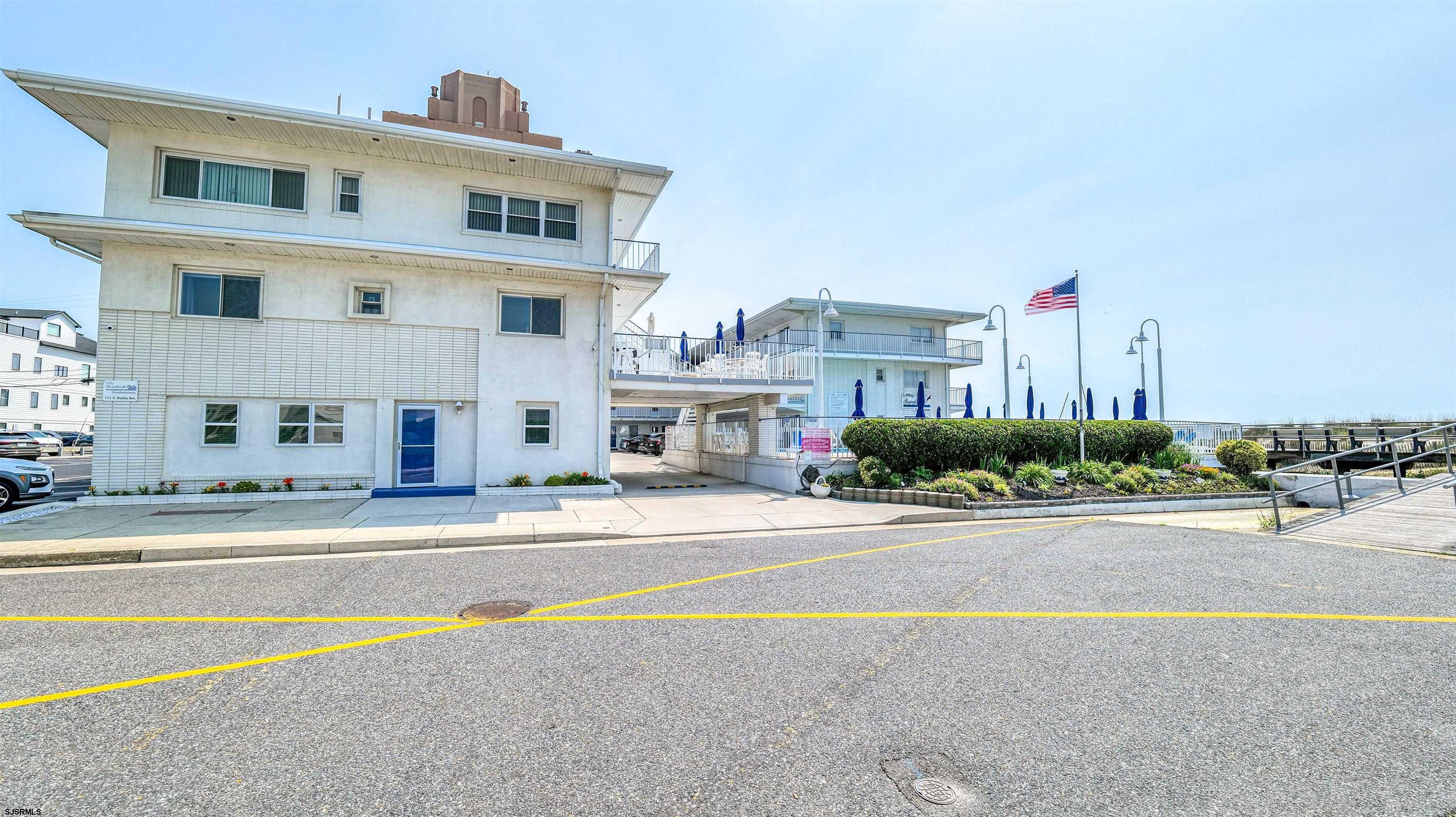 5800 Boardwalk