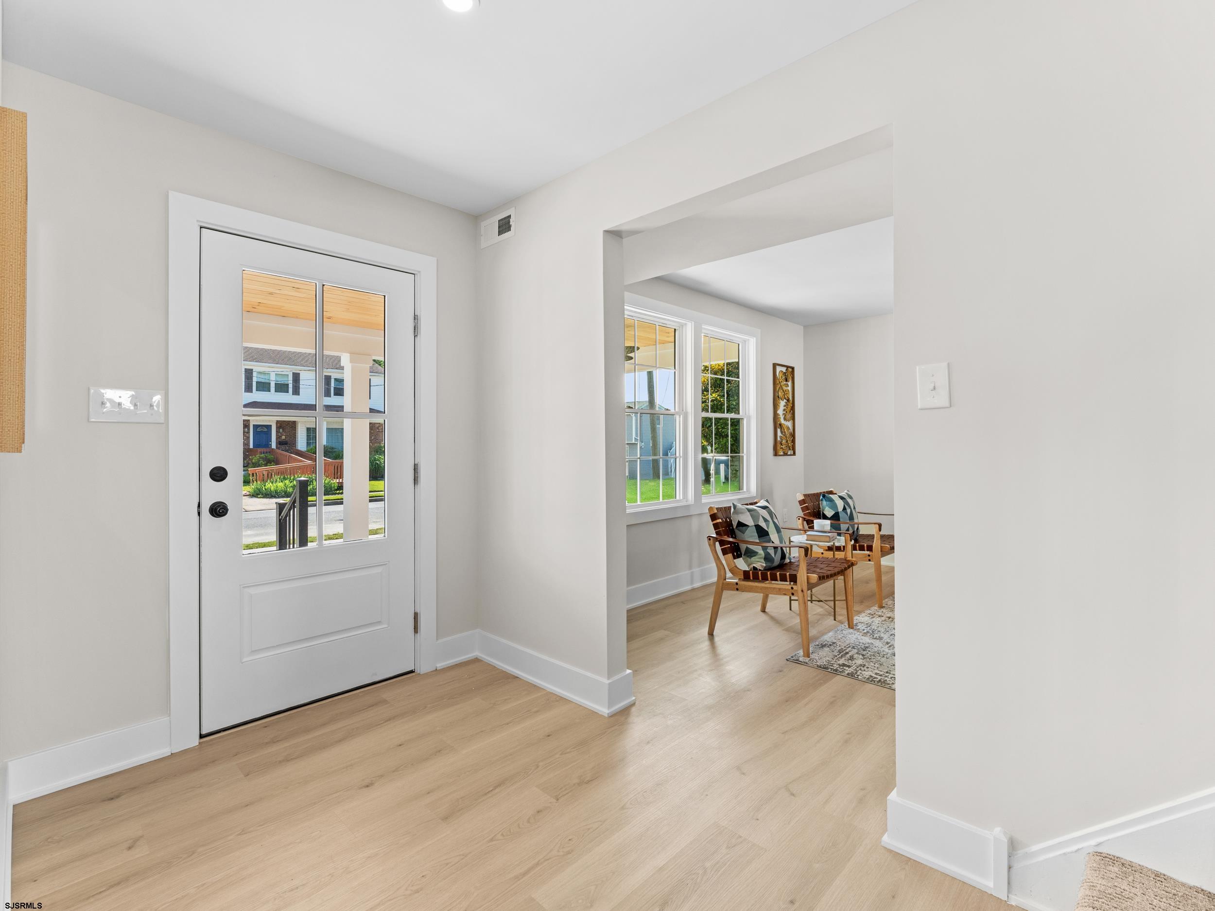 309 N Fredericksburg Ave