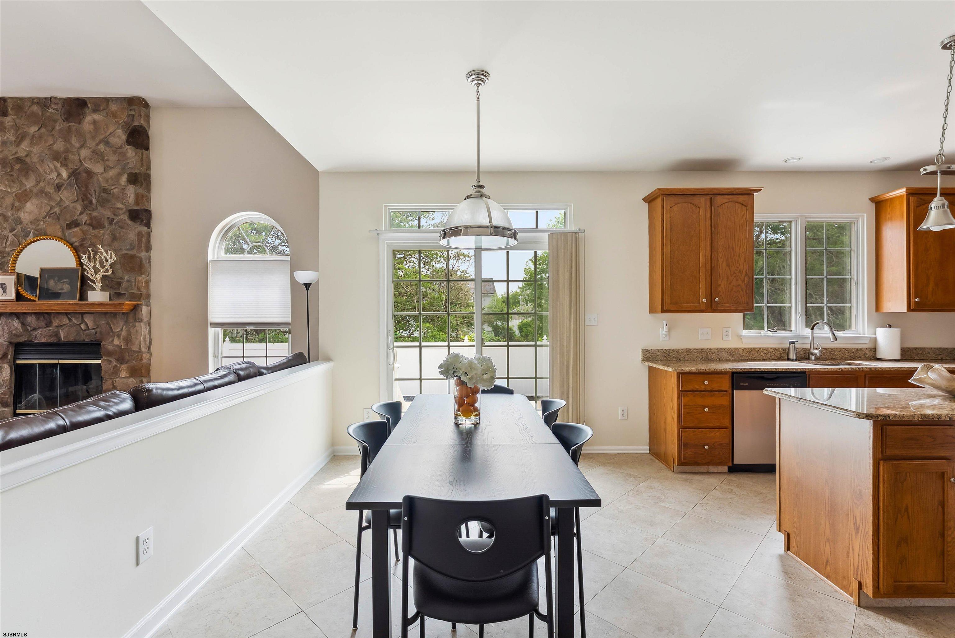 95 Knights Bridge Way