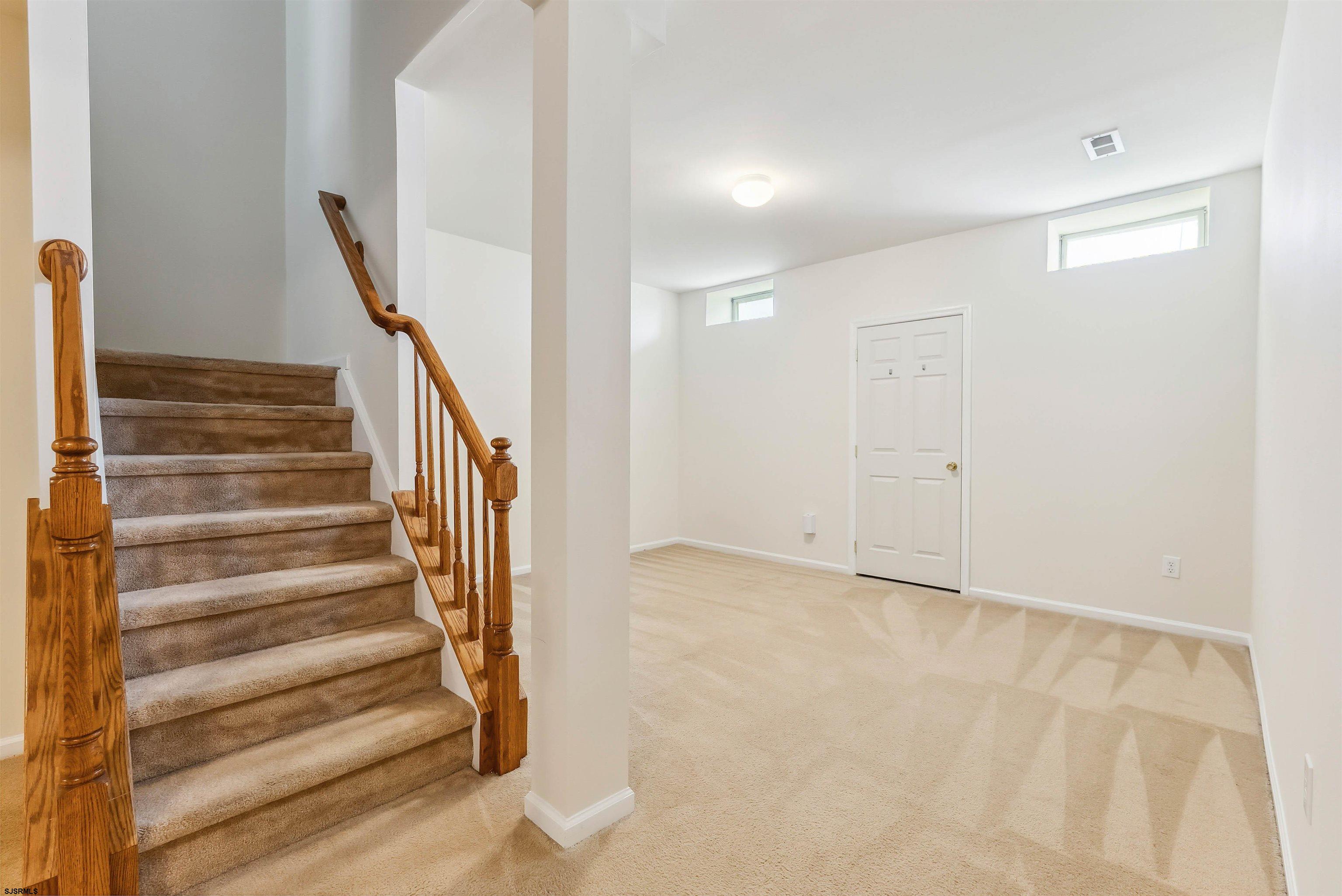 95 Knights Bridge Way