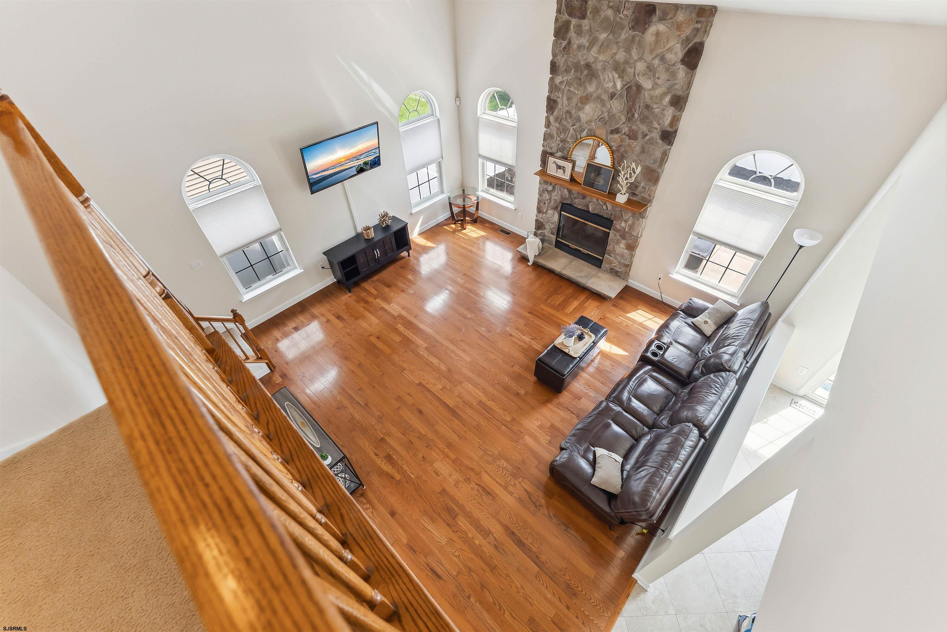 95 Knights Bridge Way