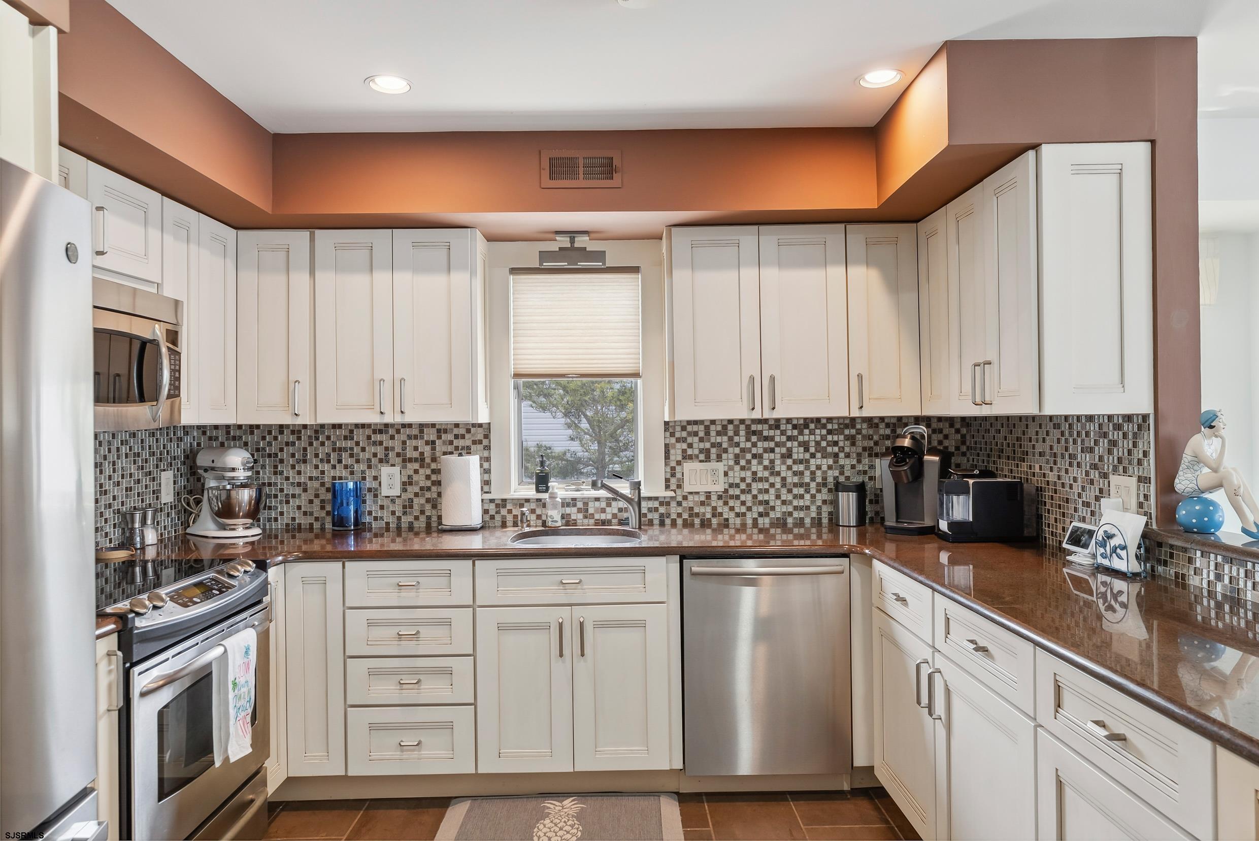 21 S Adams Ave Unit: 5