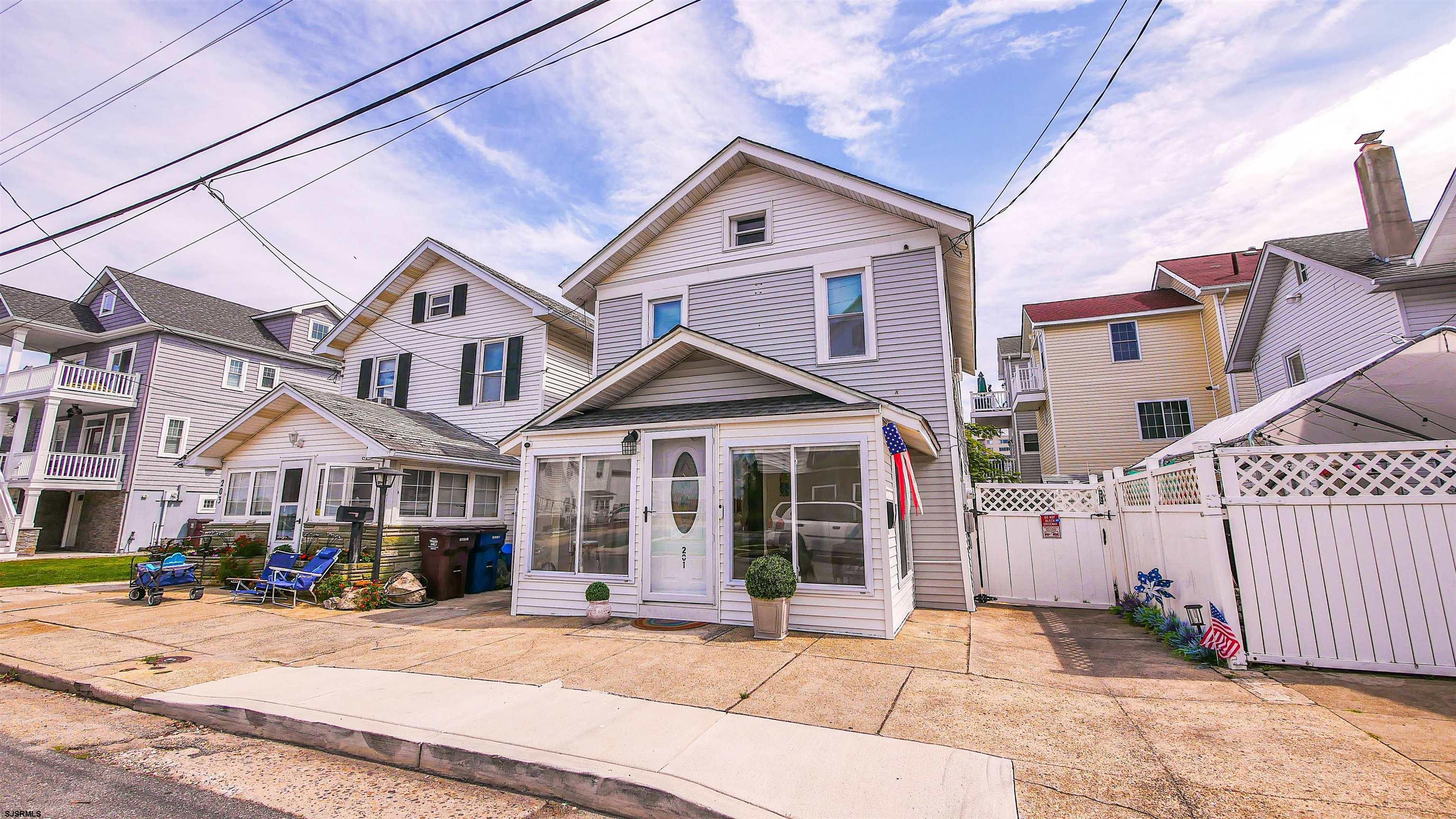 201 N Portland Ave