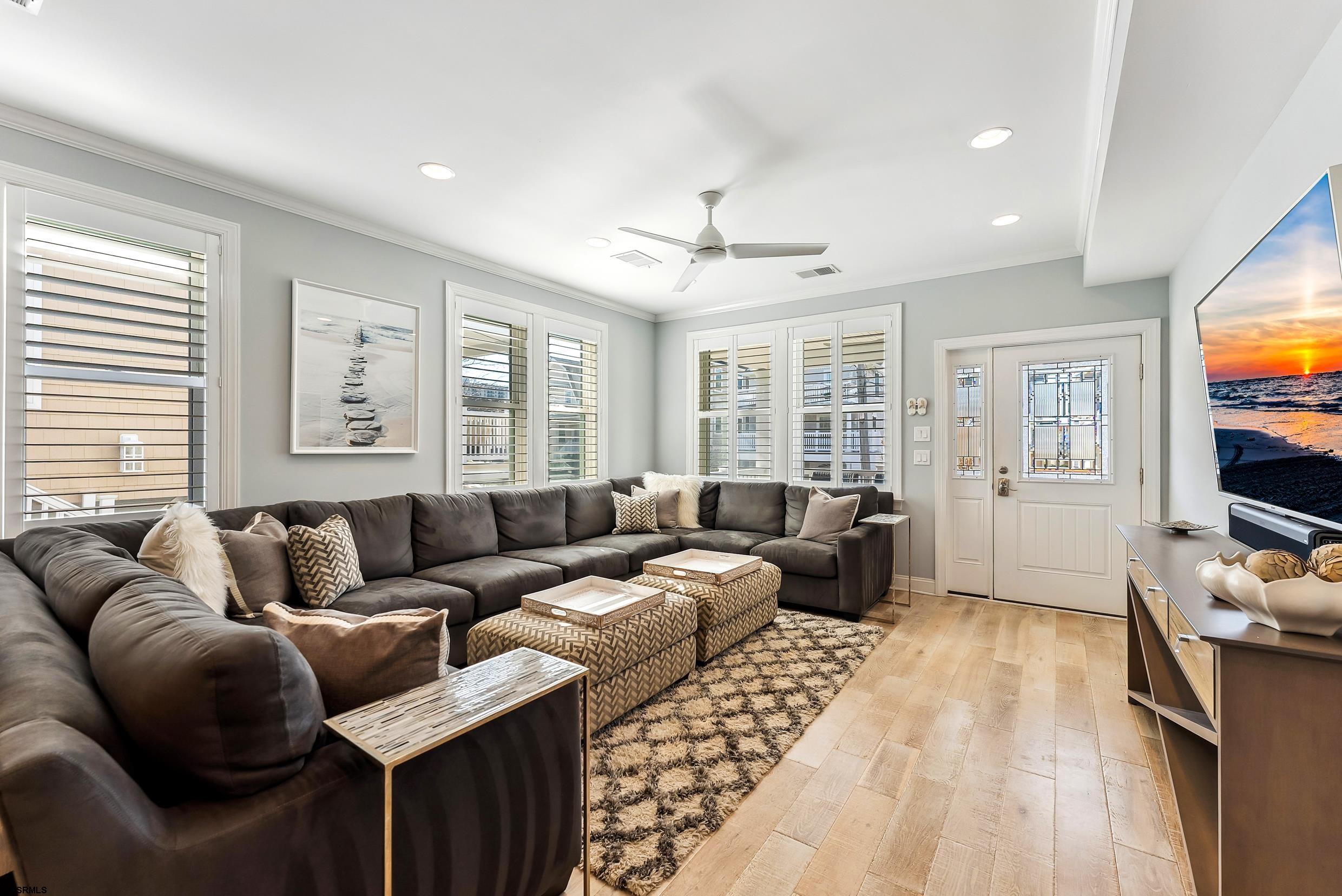 19 N Adams Ave Unit: B