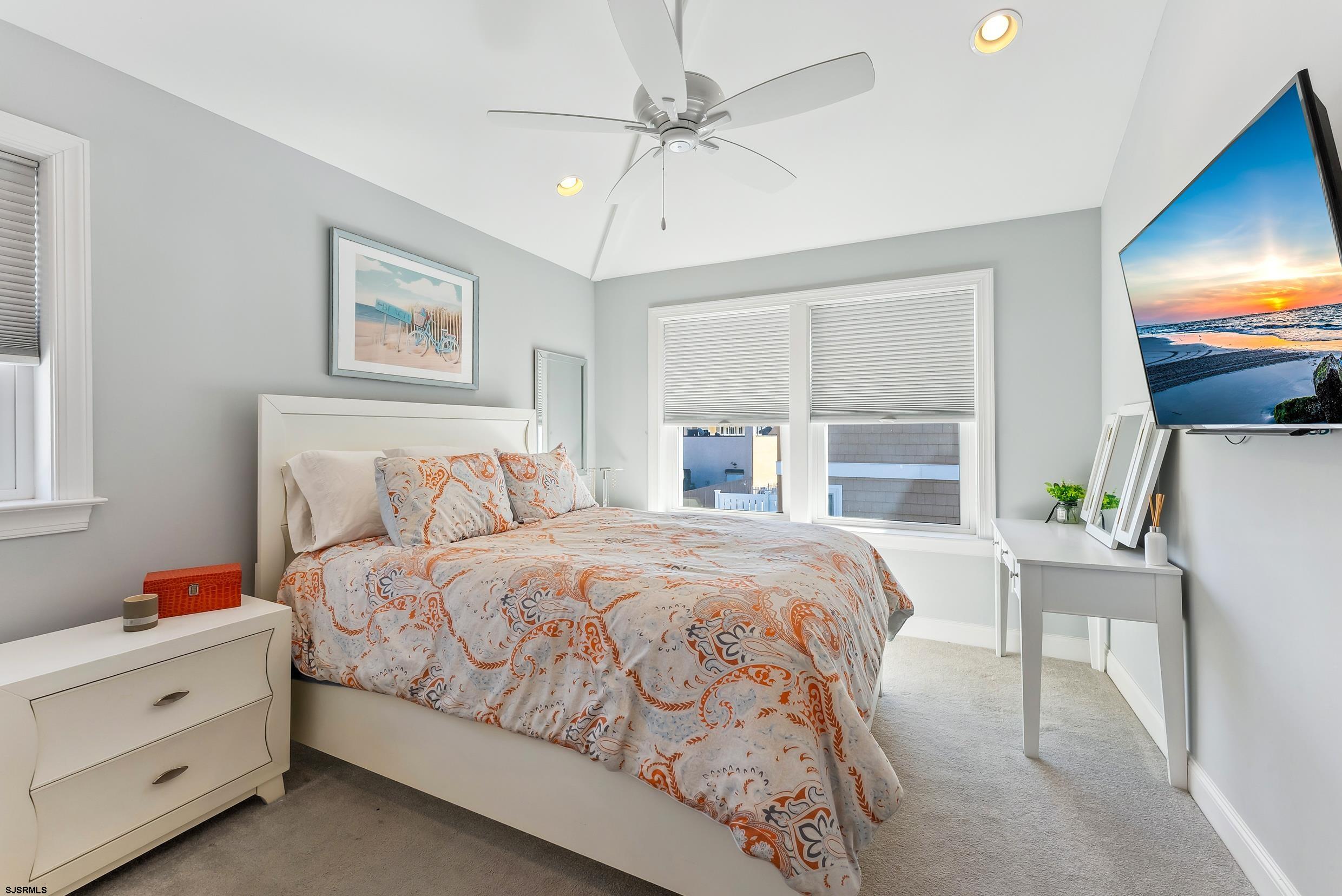 19 N Adams Ave Unit: B