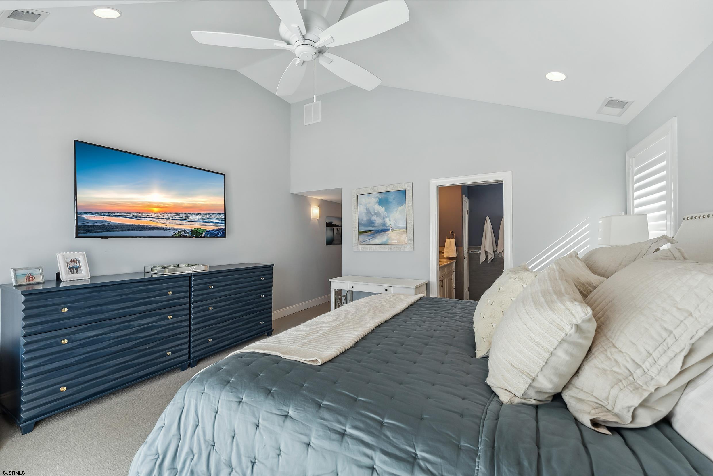 19 N Adams Ave Unit: B