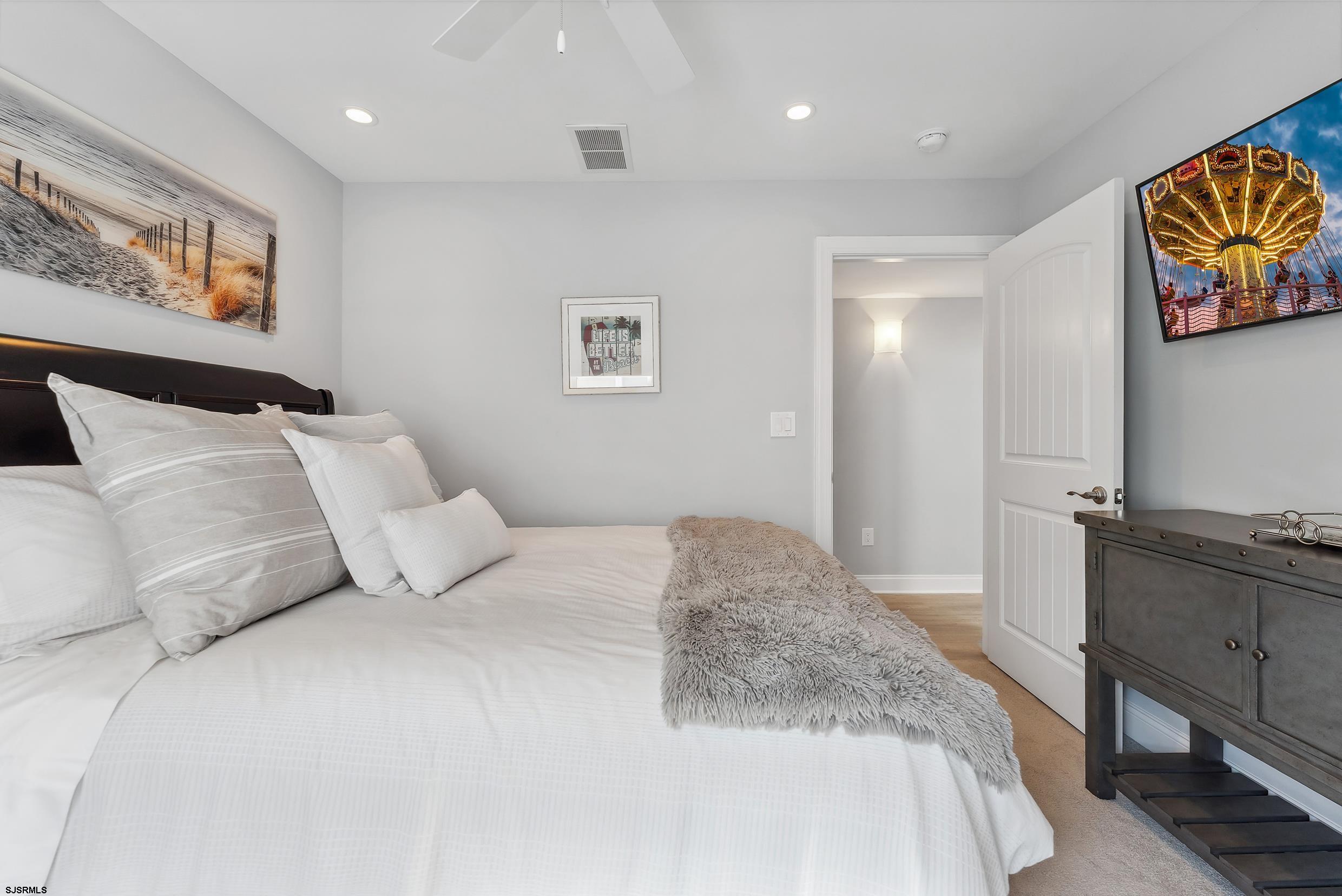 19 N Adams Ave Unit: B