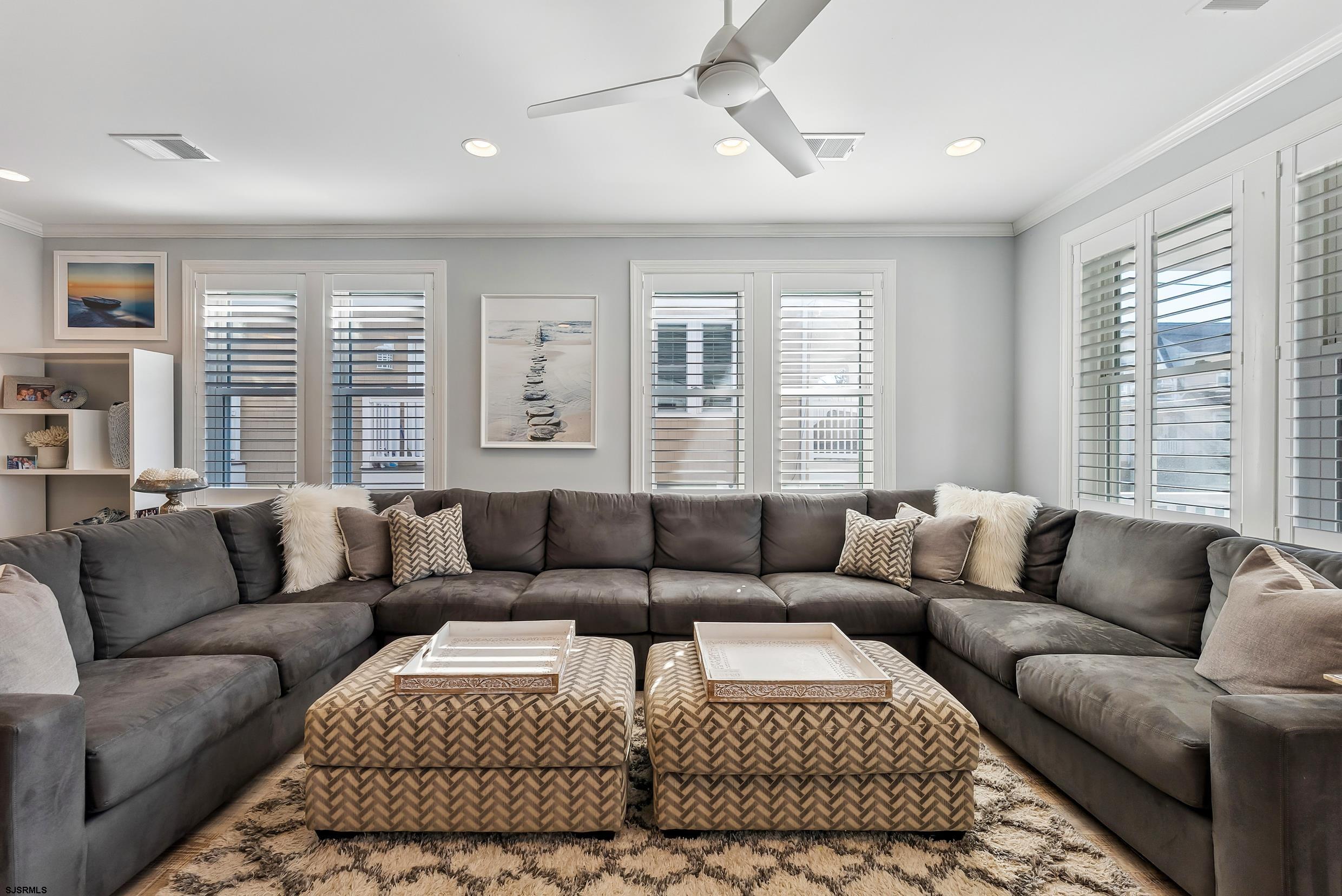 19 N Adams Ave Unit: B