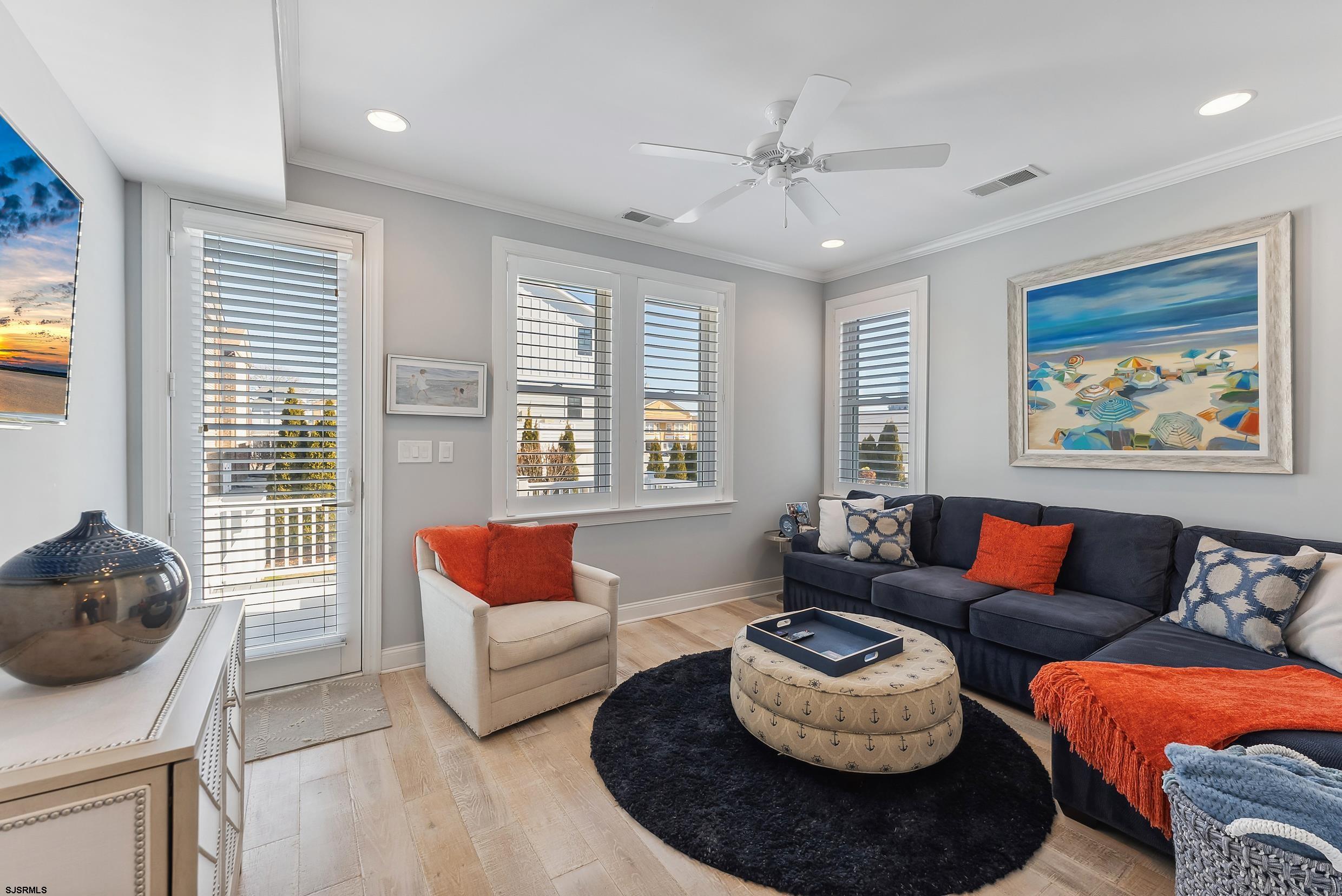 19 N Adams Ave Unit: B