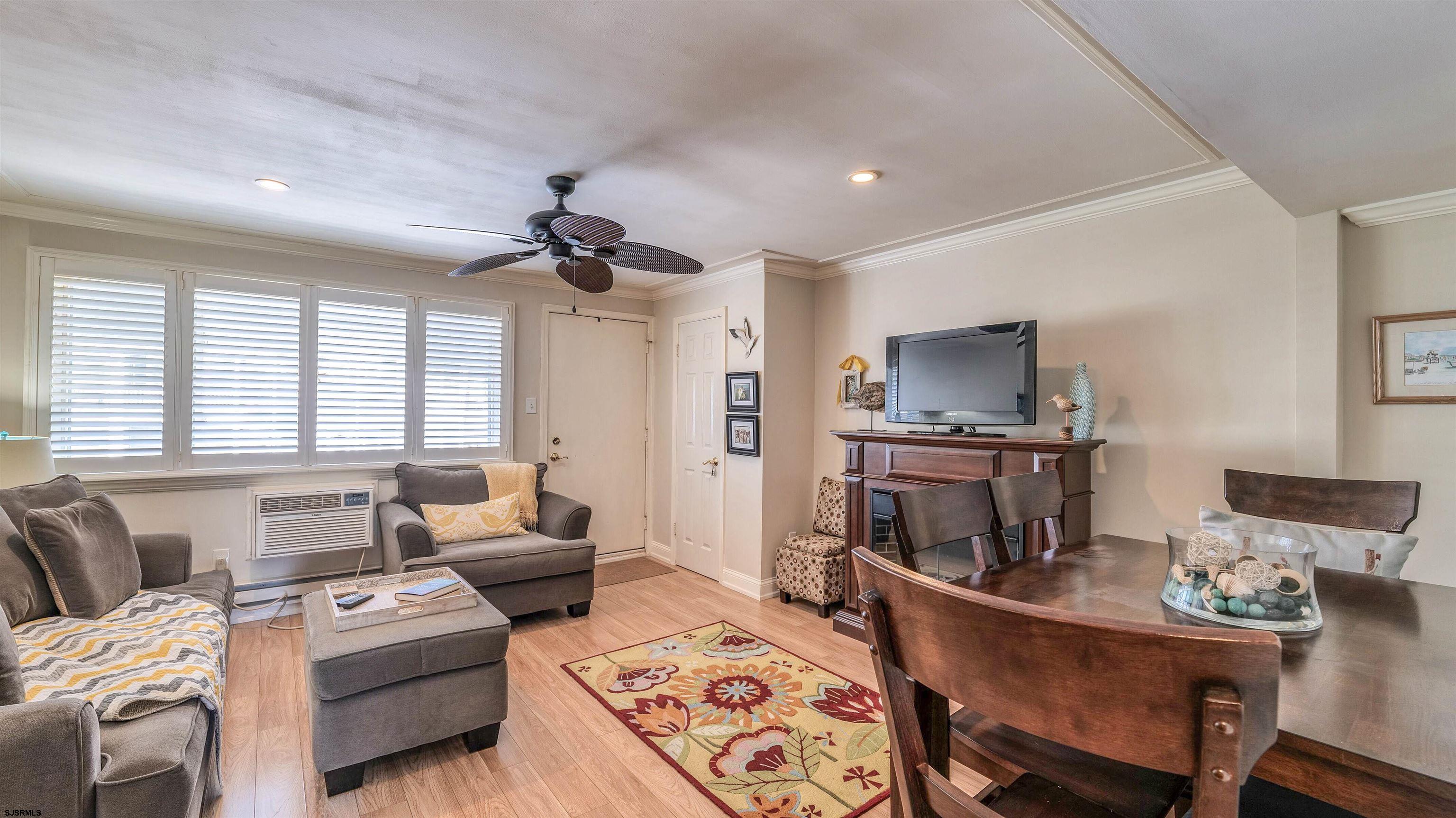 130 N Adams Ave Unit: J