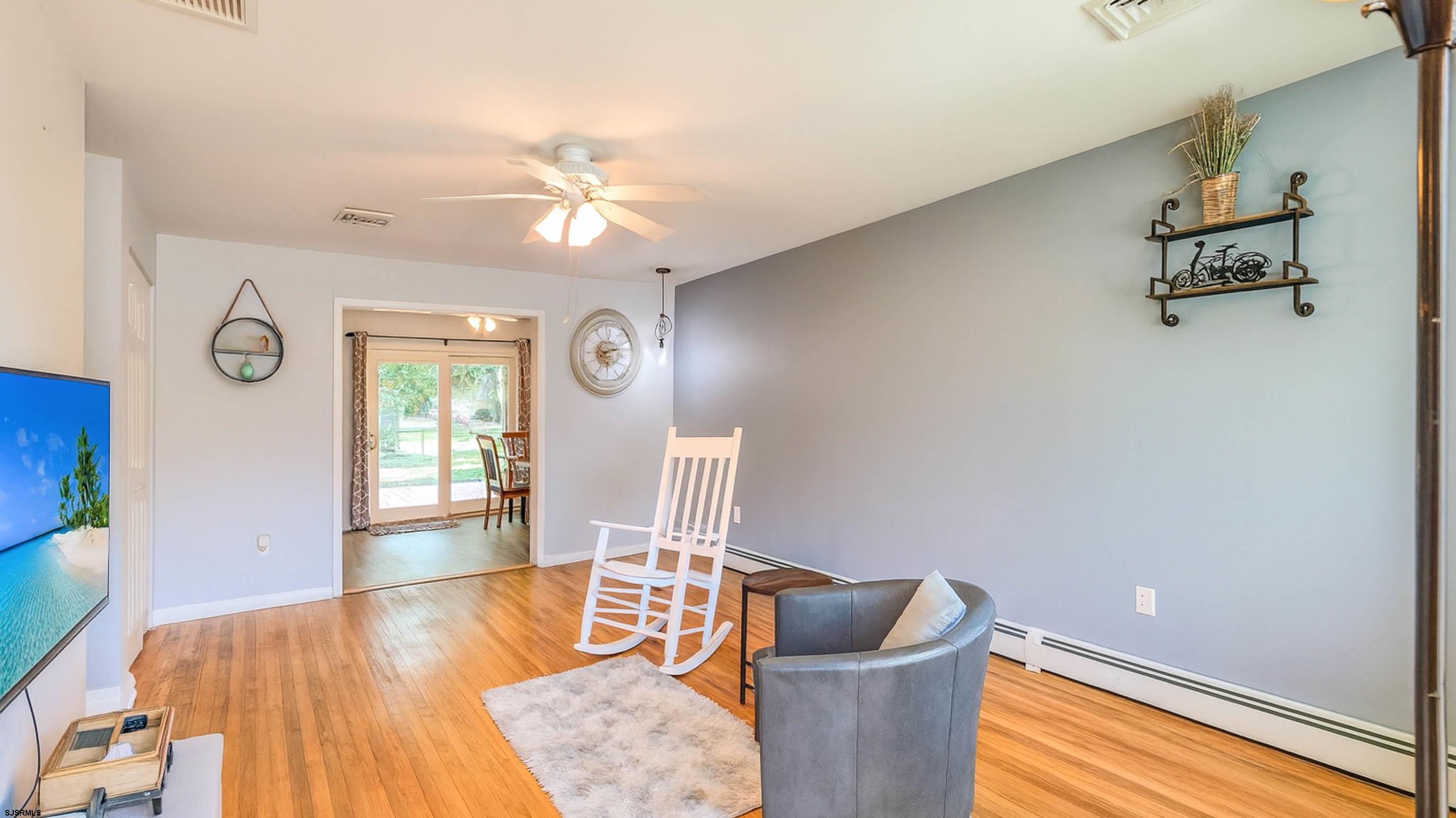 13 Cooper Dr