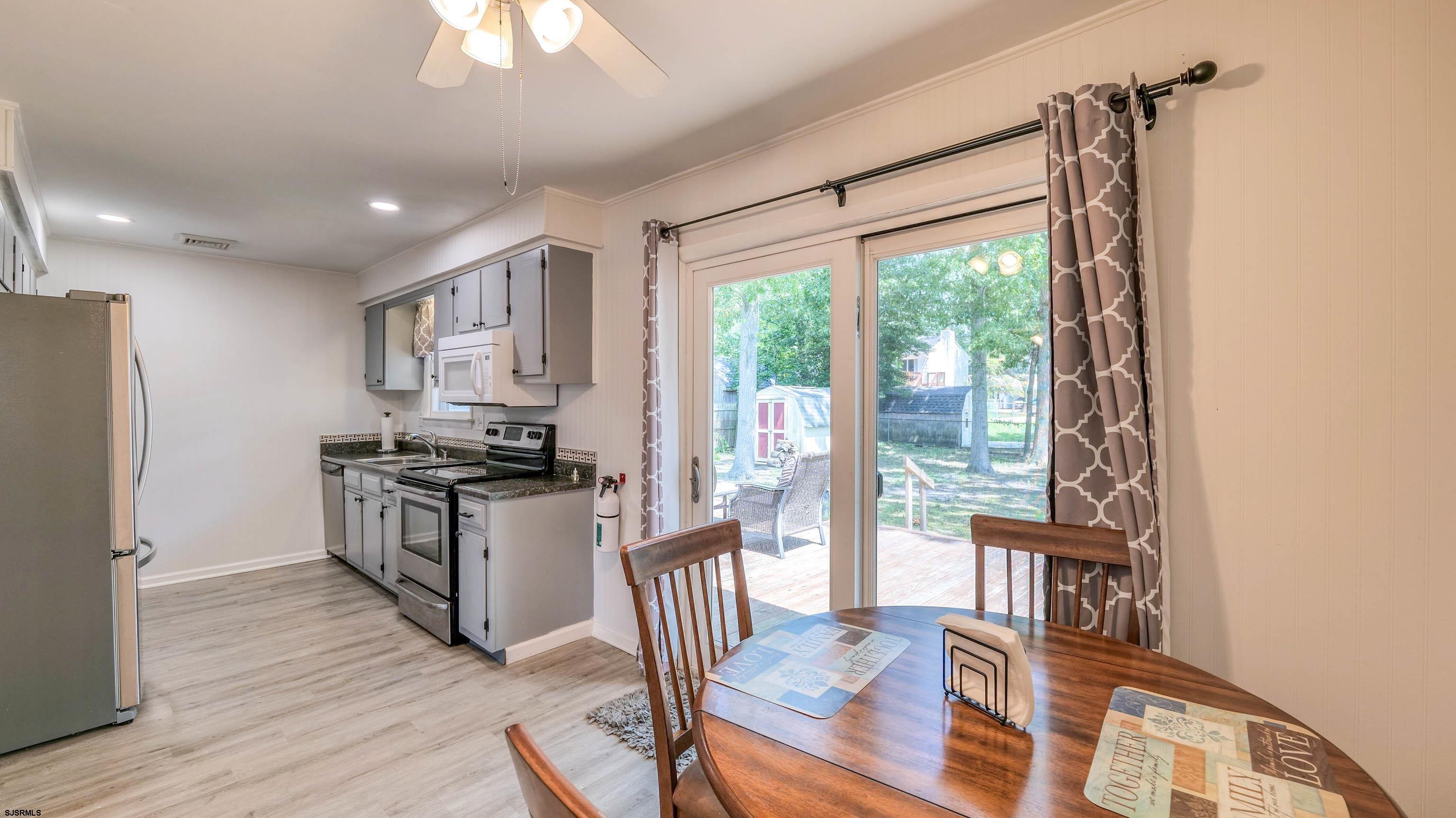 13 Cooper Dr
