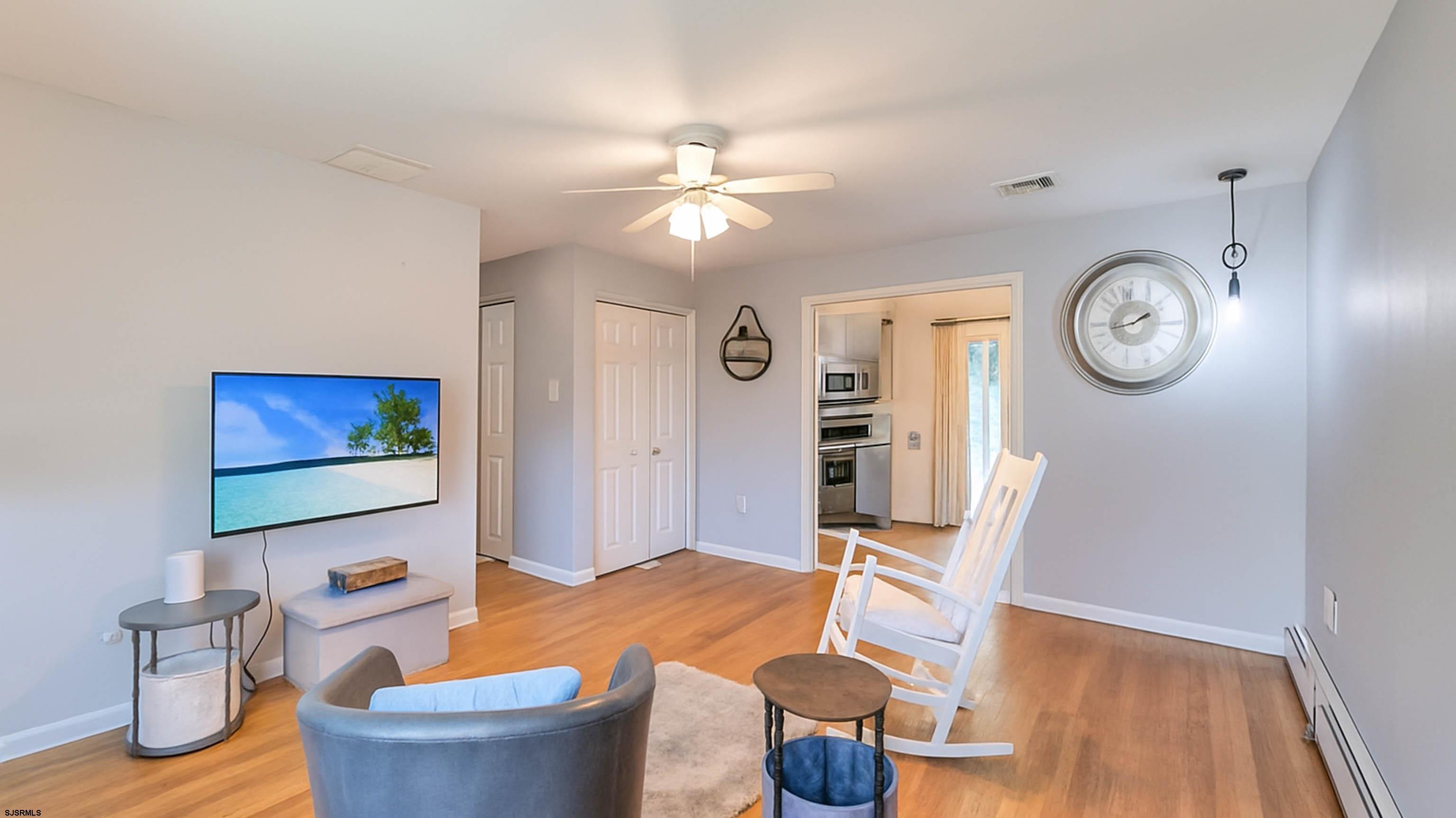 13 Cooper Dr