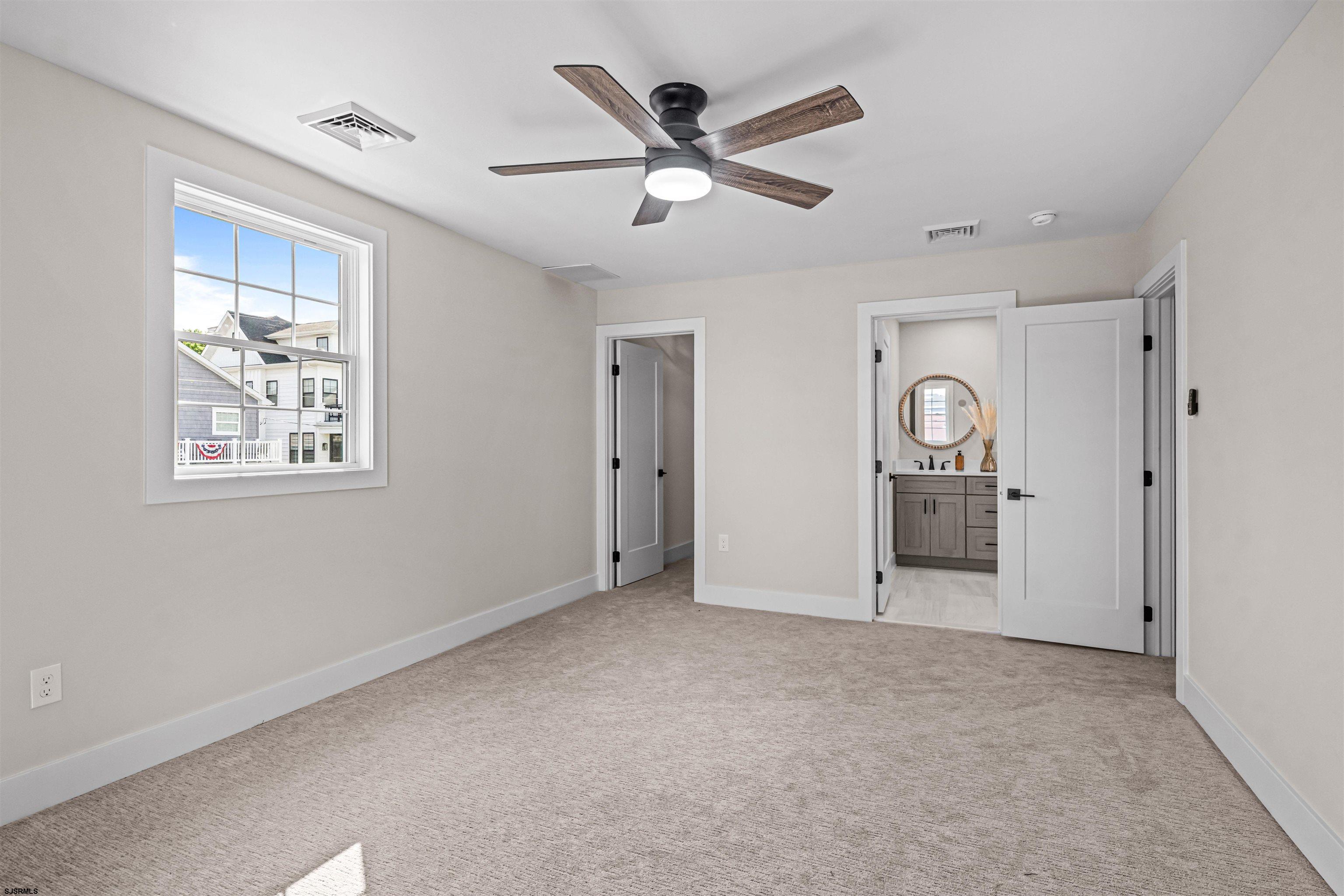 301 N Huntington Ave