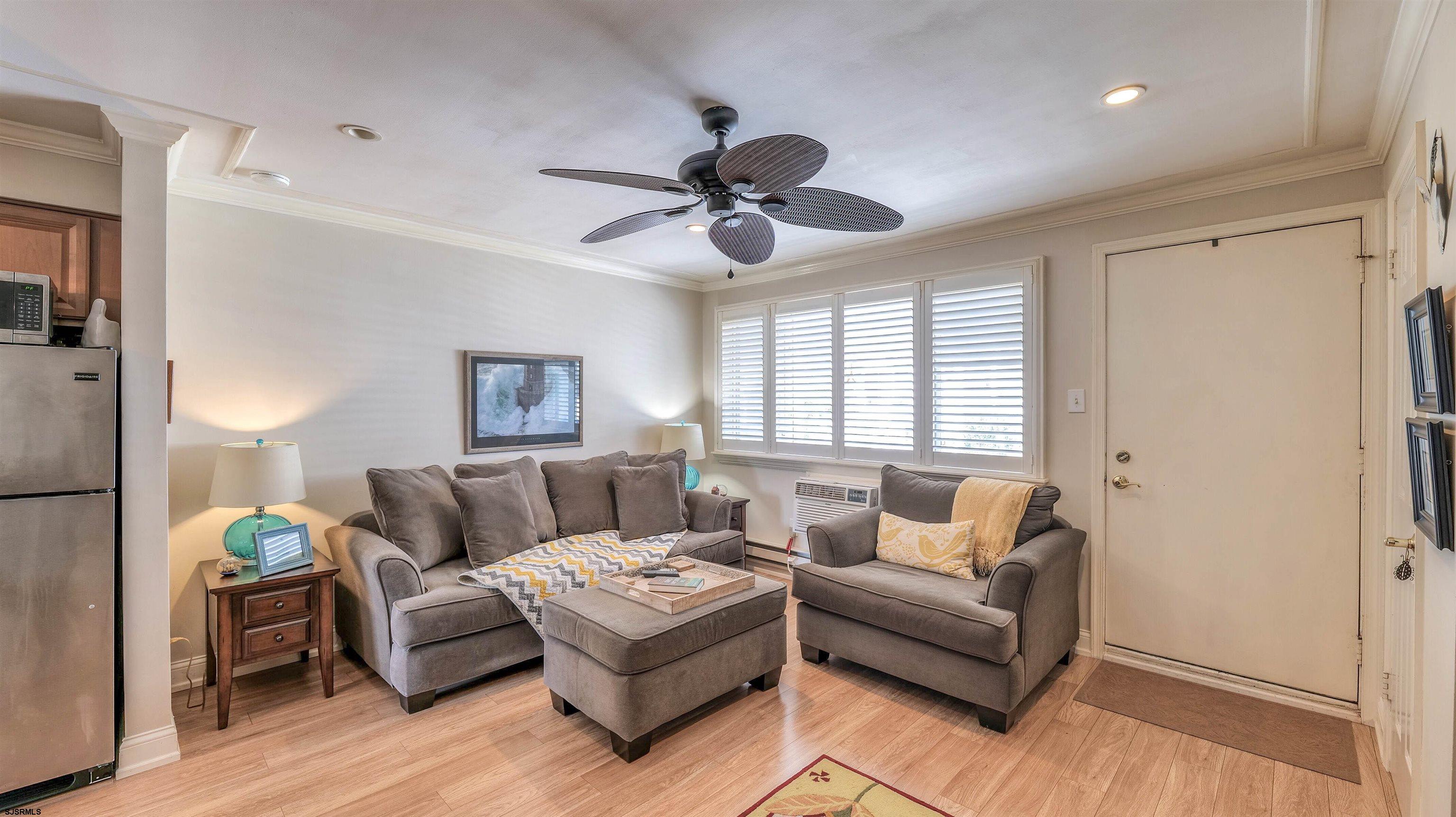 130 N Adams Ave Unit: J