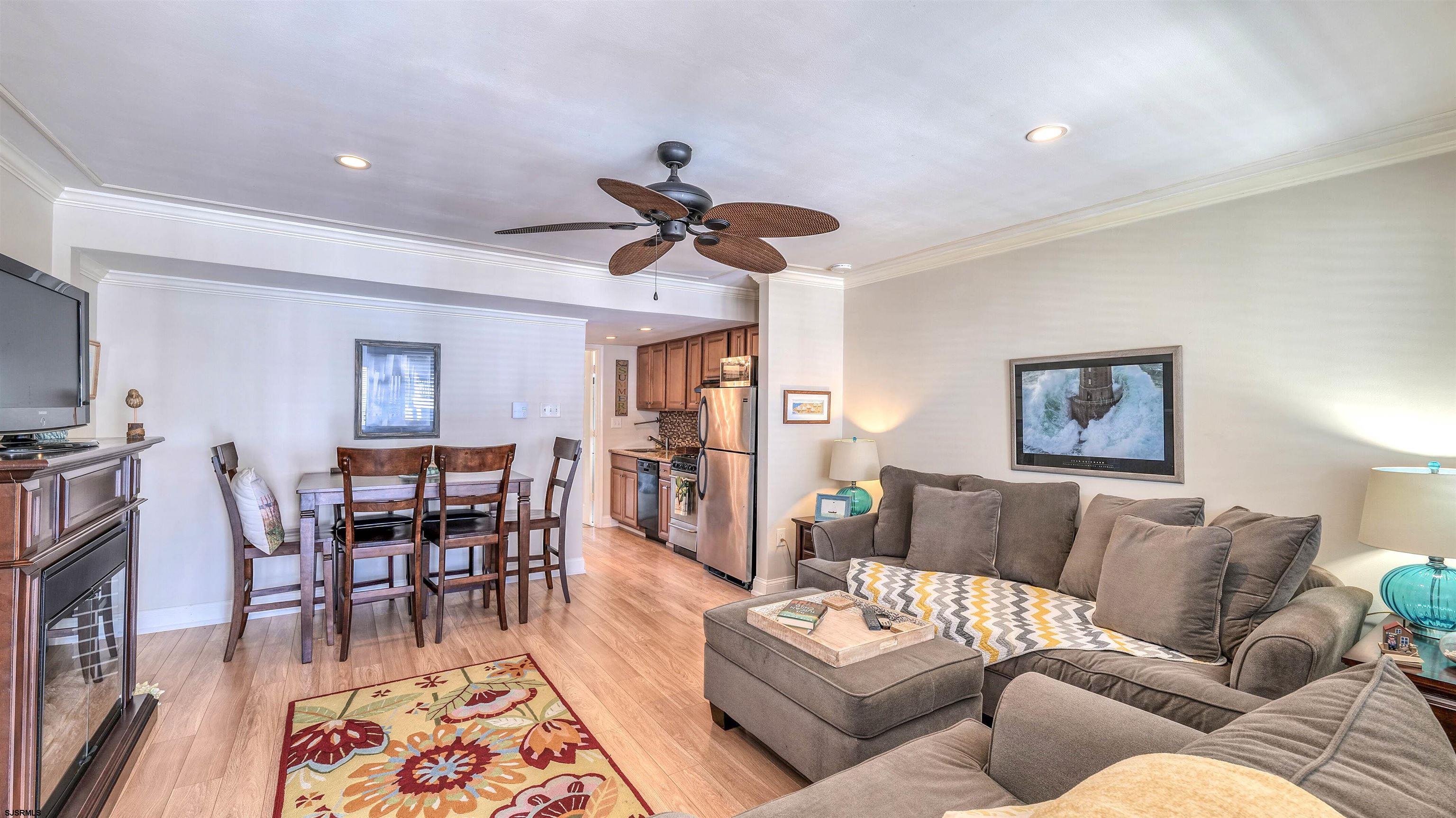 130 N Adams Ave Unit: J