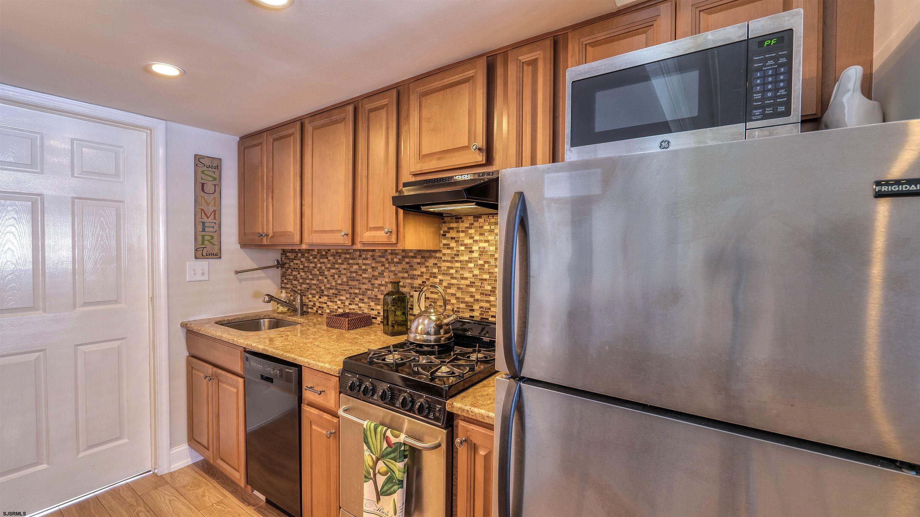 130 N Adams Ave Unit: J