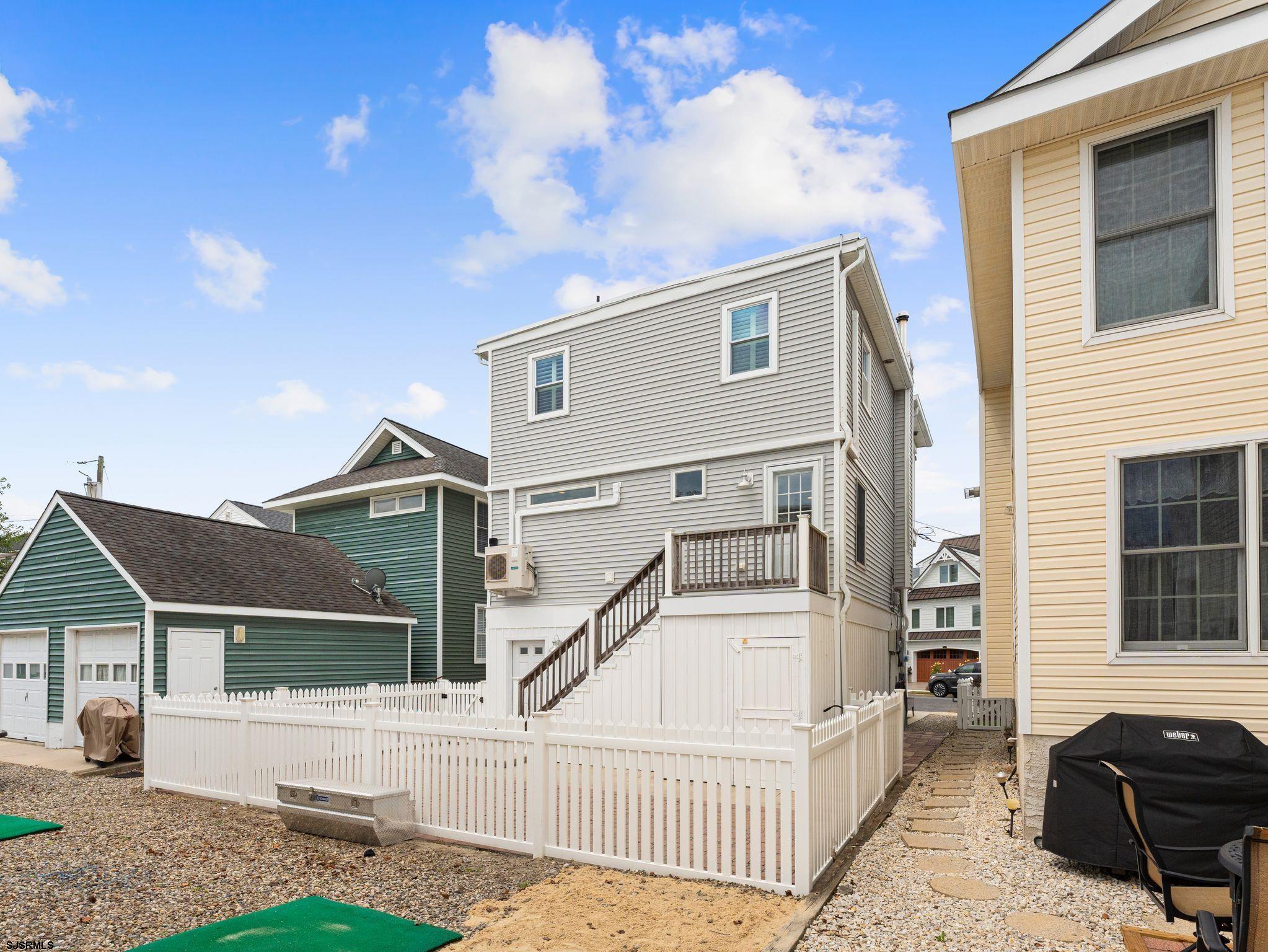 1309 Pleasure Ave