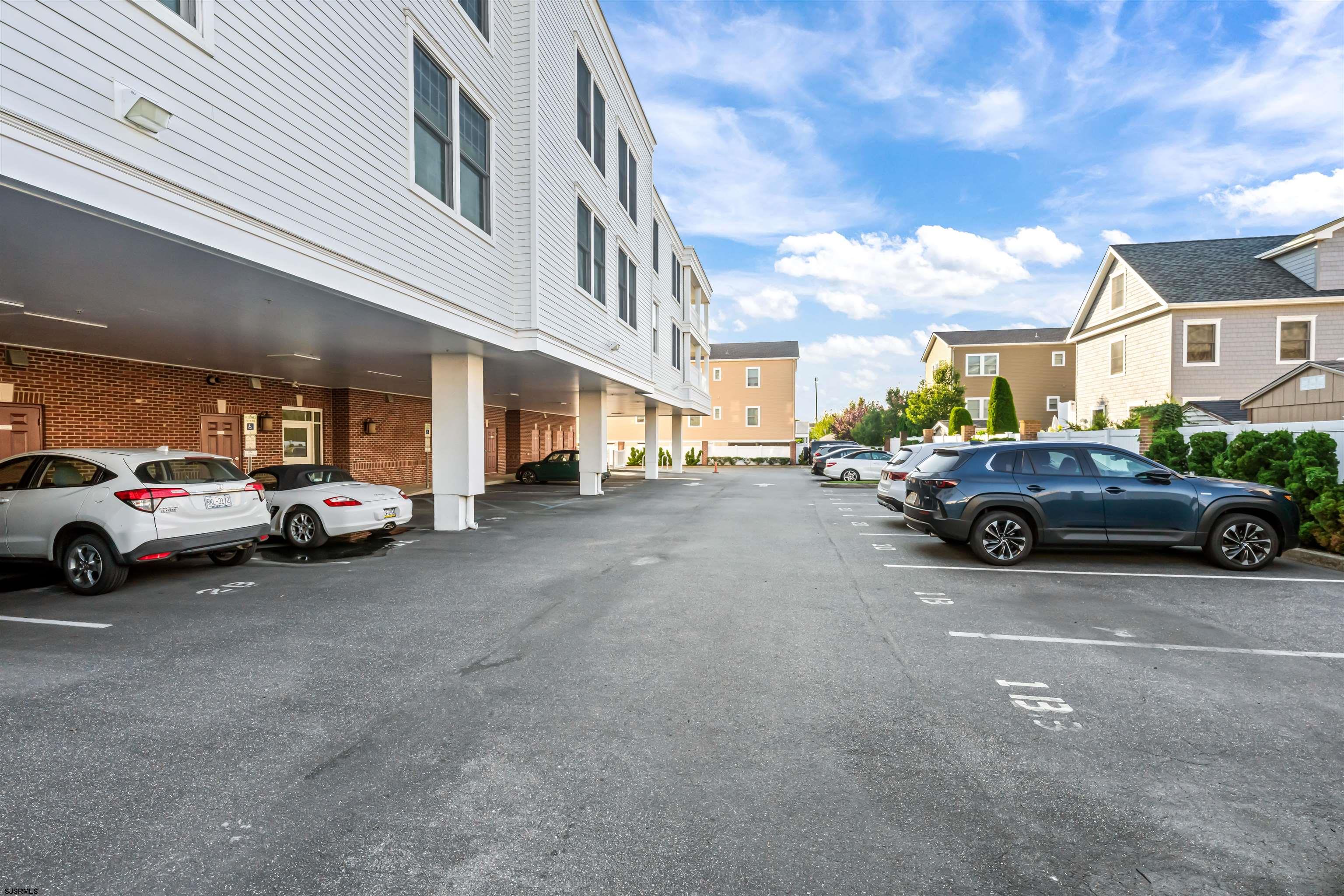 23 S Washington Ave Unit: 2A