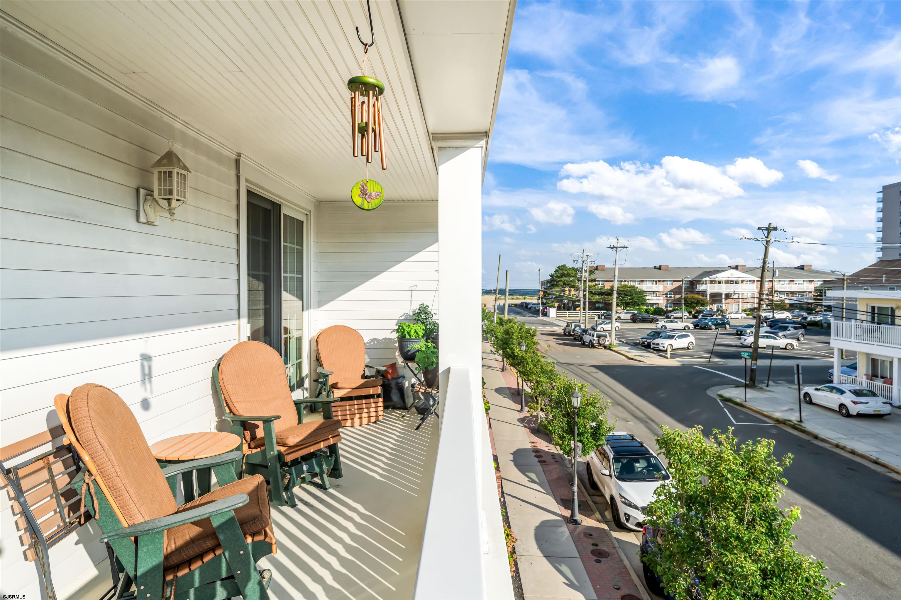 23 S Washington Ave Unit: 2A