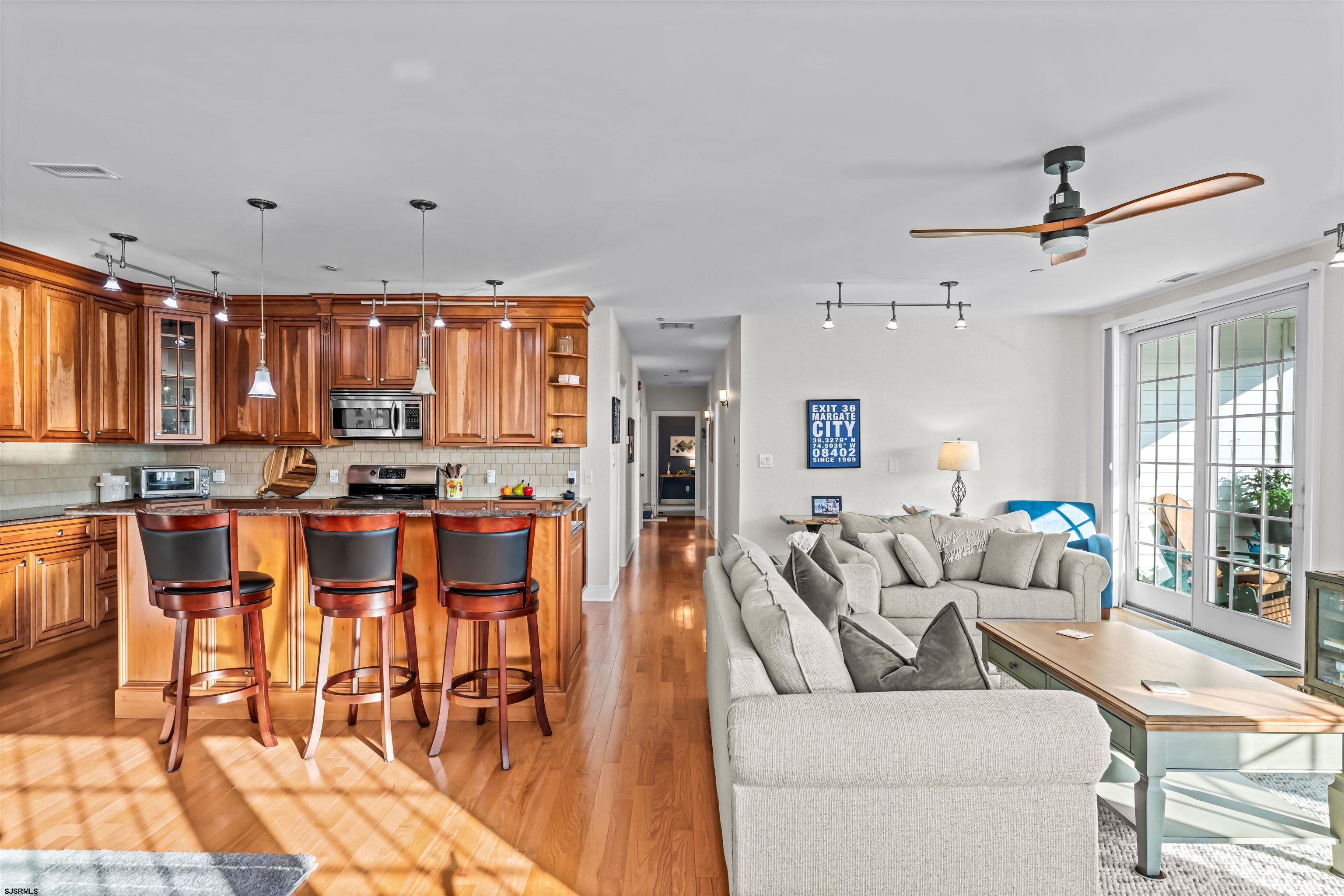 23 S Washington Ave Unit: 2A