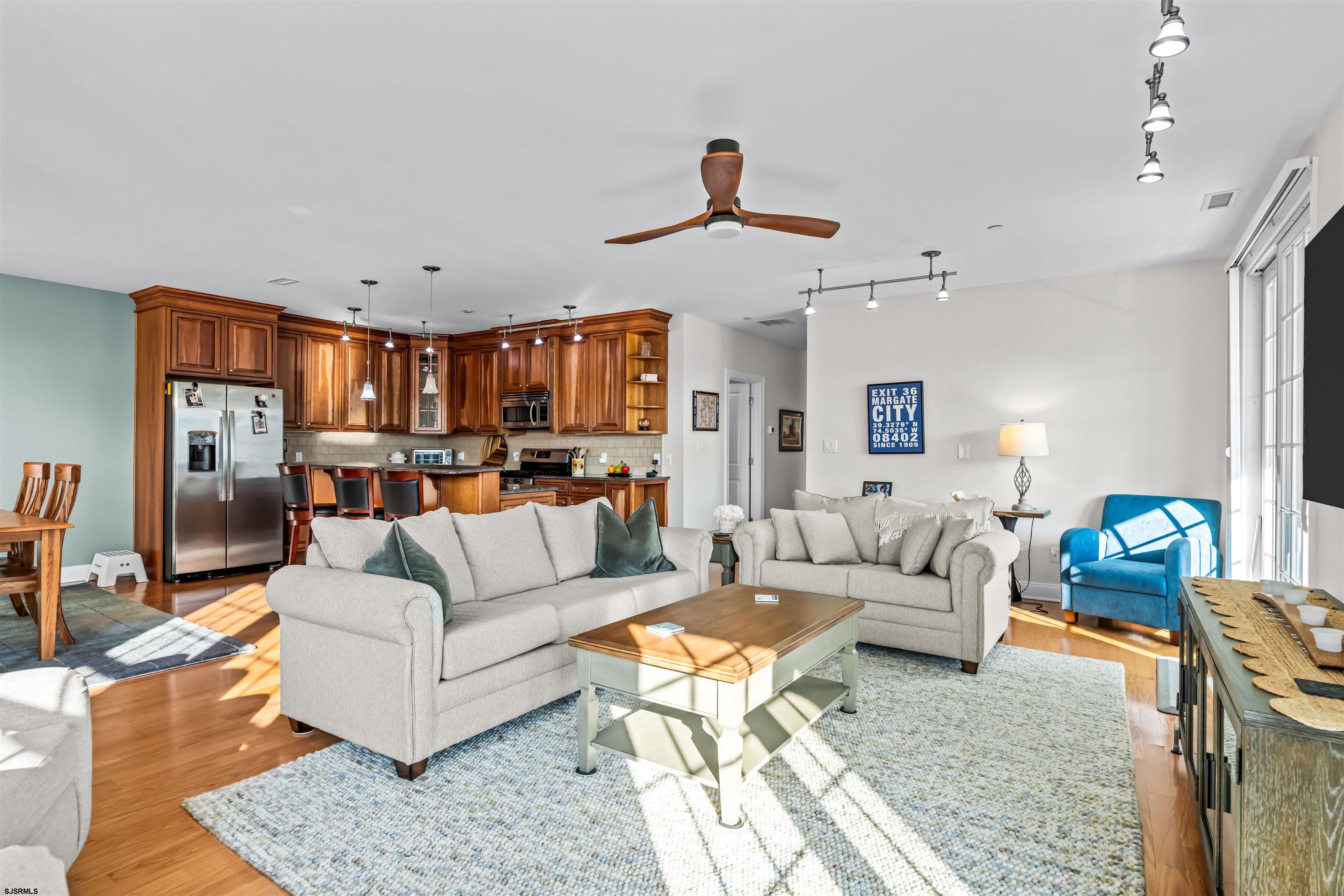 23 S Washington Ave Unit: 2A