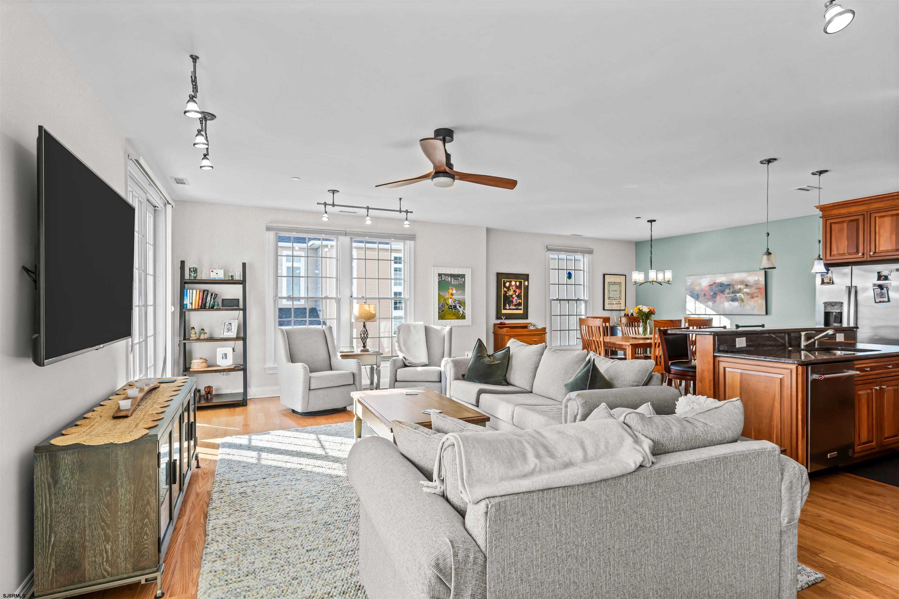 23 S Washington Ave Unit: 2A