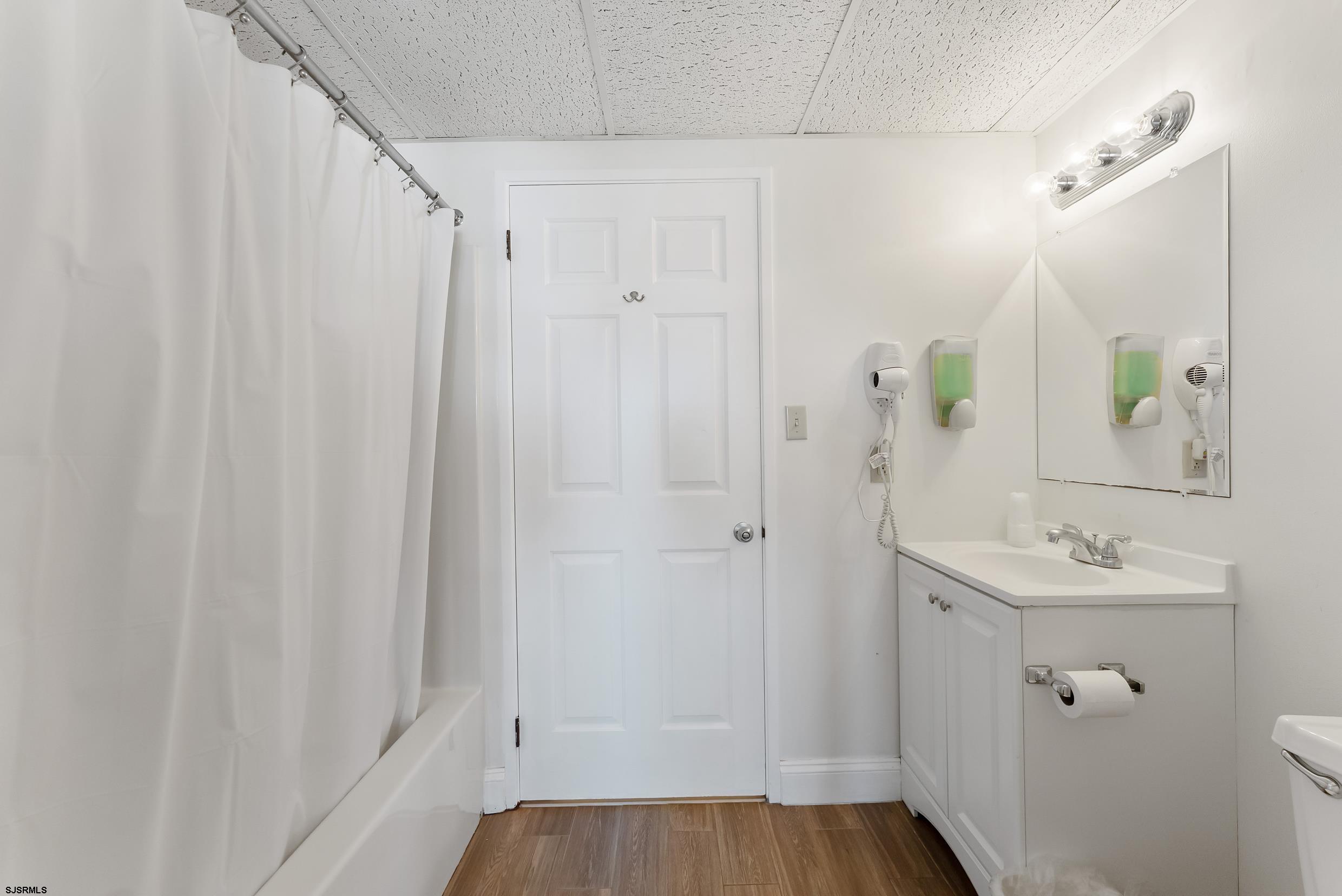 812 Ocean Ave Unit: 218