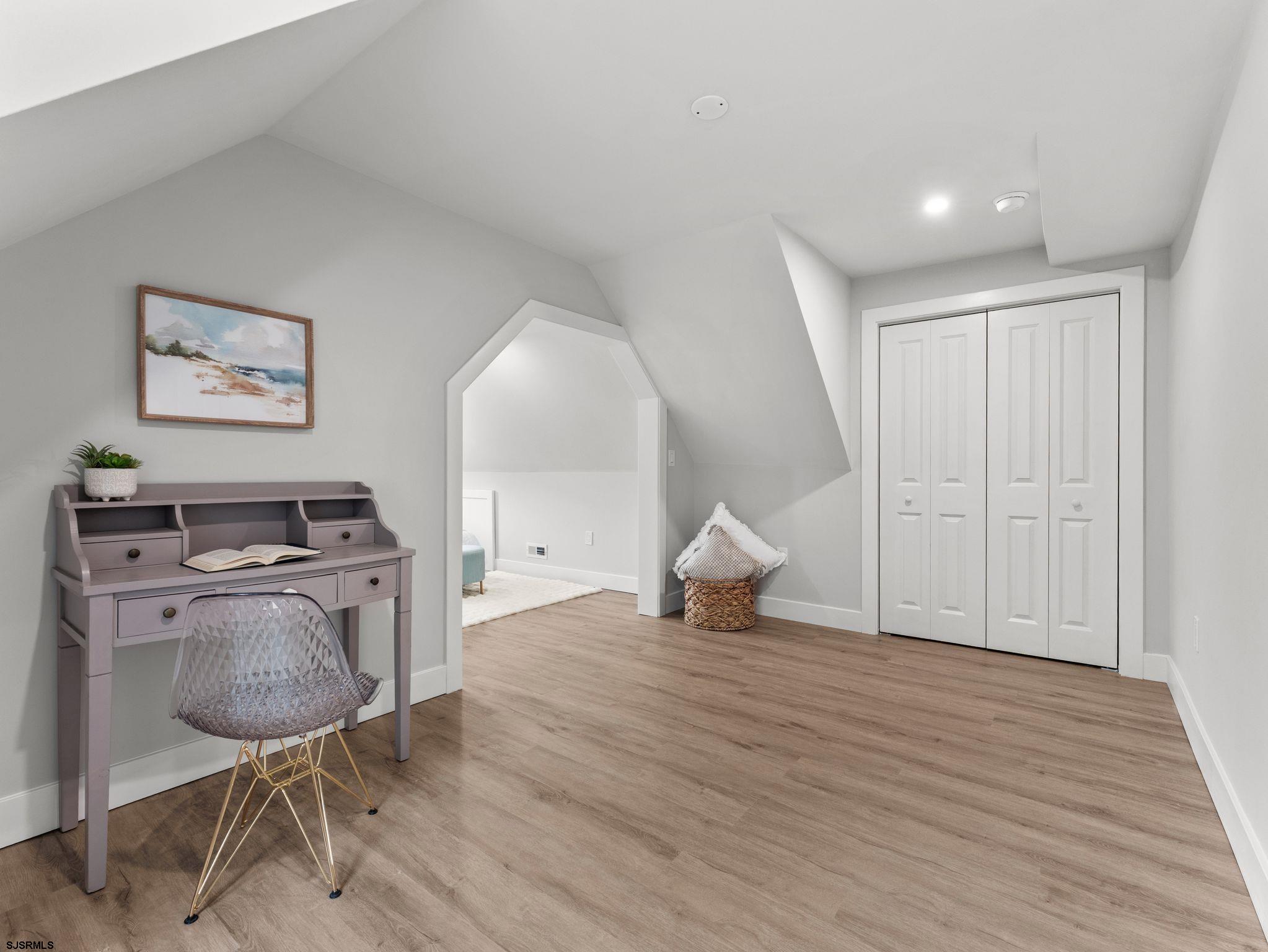 1207 1st Street